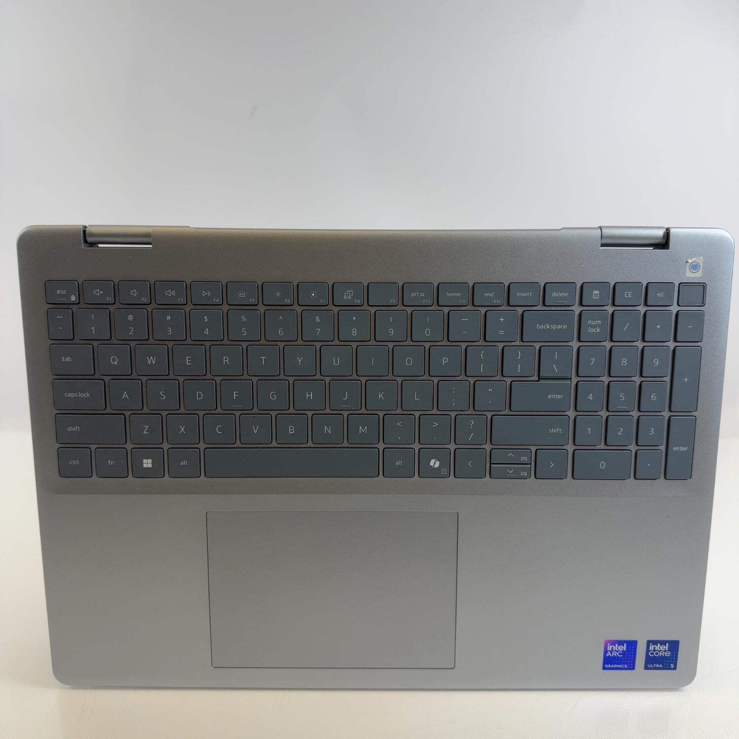 Dell 16 plus 2-in-1 DB06250 16″ Core Ultra 5 226V 4.5GHz 16GB RAM 512GB SSD