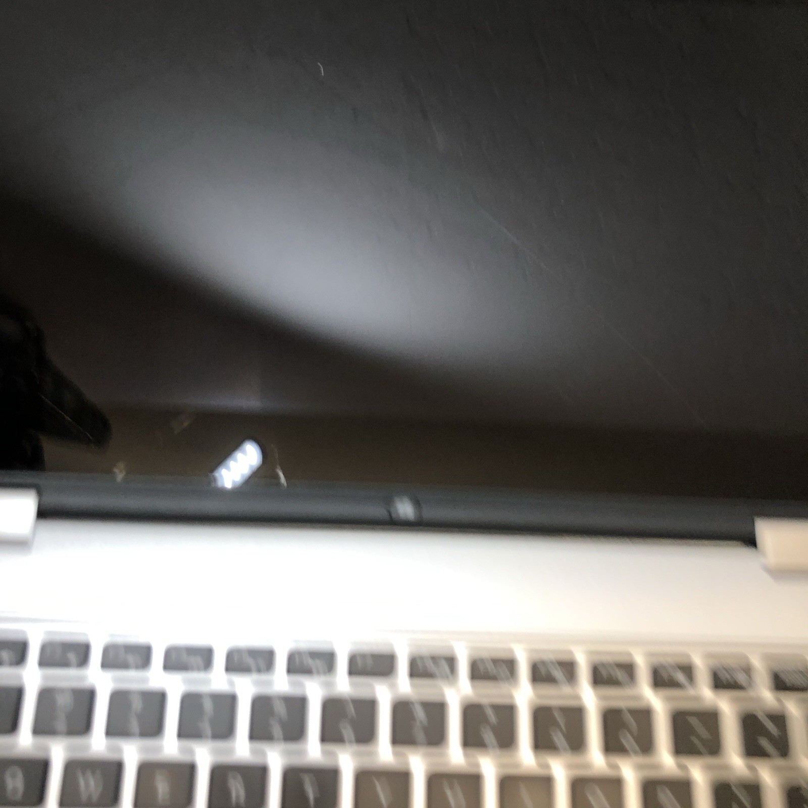 PLEASE READ. Dell Inspiron 13 7000 Series P57G 2-in-1 Intel Core i5 13.3″ Laptop