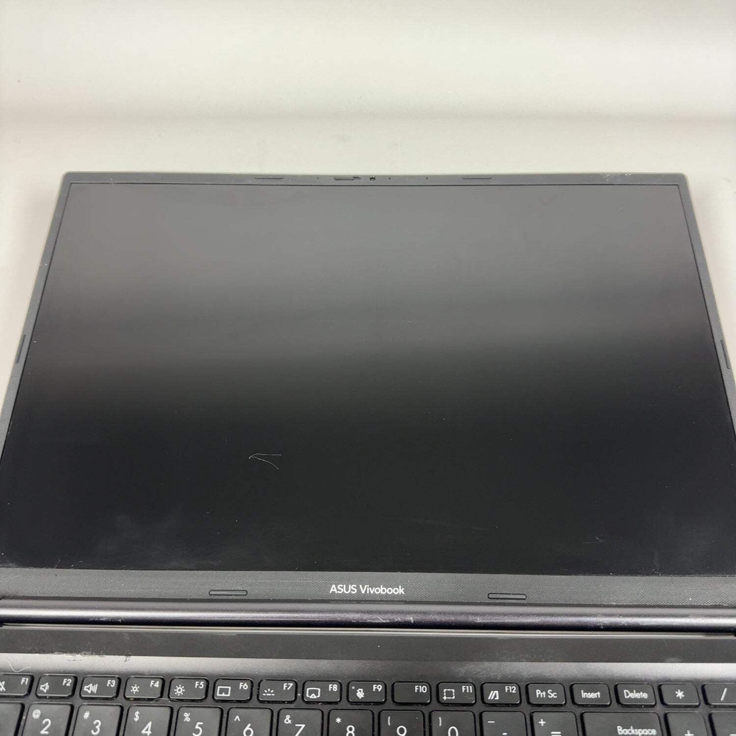 Asus Vivobook 16 F1605V 16″ Core 5 210H 1.4GHz 8GB RAM 512GB SSD