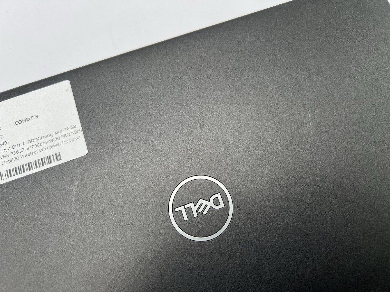Dell Latitude 5401, i7-9850H CPU, @ 2.60GHz, 16GB RAM, 256GB NVMe-No OS/AC