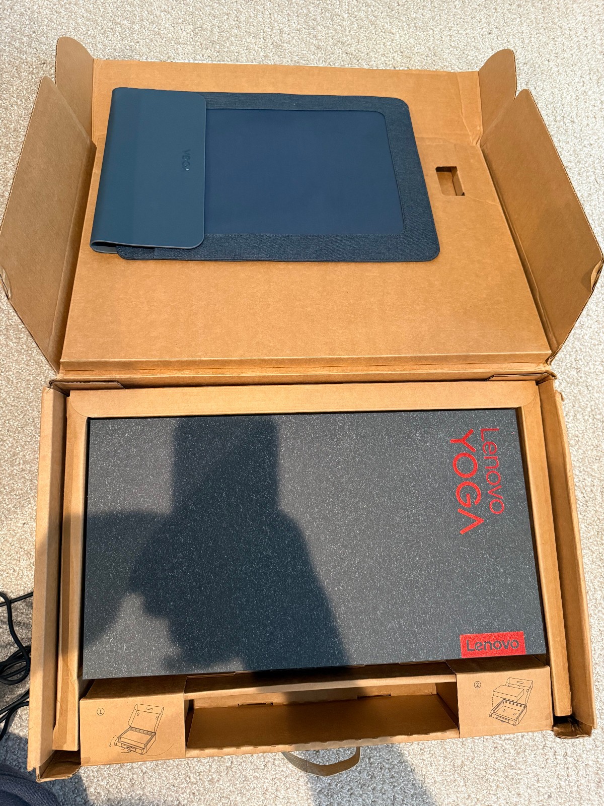 Lenovo Yoga Book 9i 14″ DUAL OLED 3K 16GB RAM Ultra 7 255H 1TB SSD Laptop D