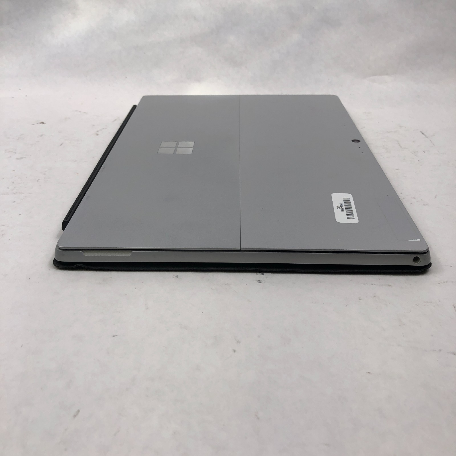 Microsoft Surface Pro 6 1796 Core i5-8250U 1.60GHz 8GB 256GB No OS READ