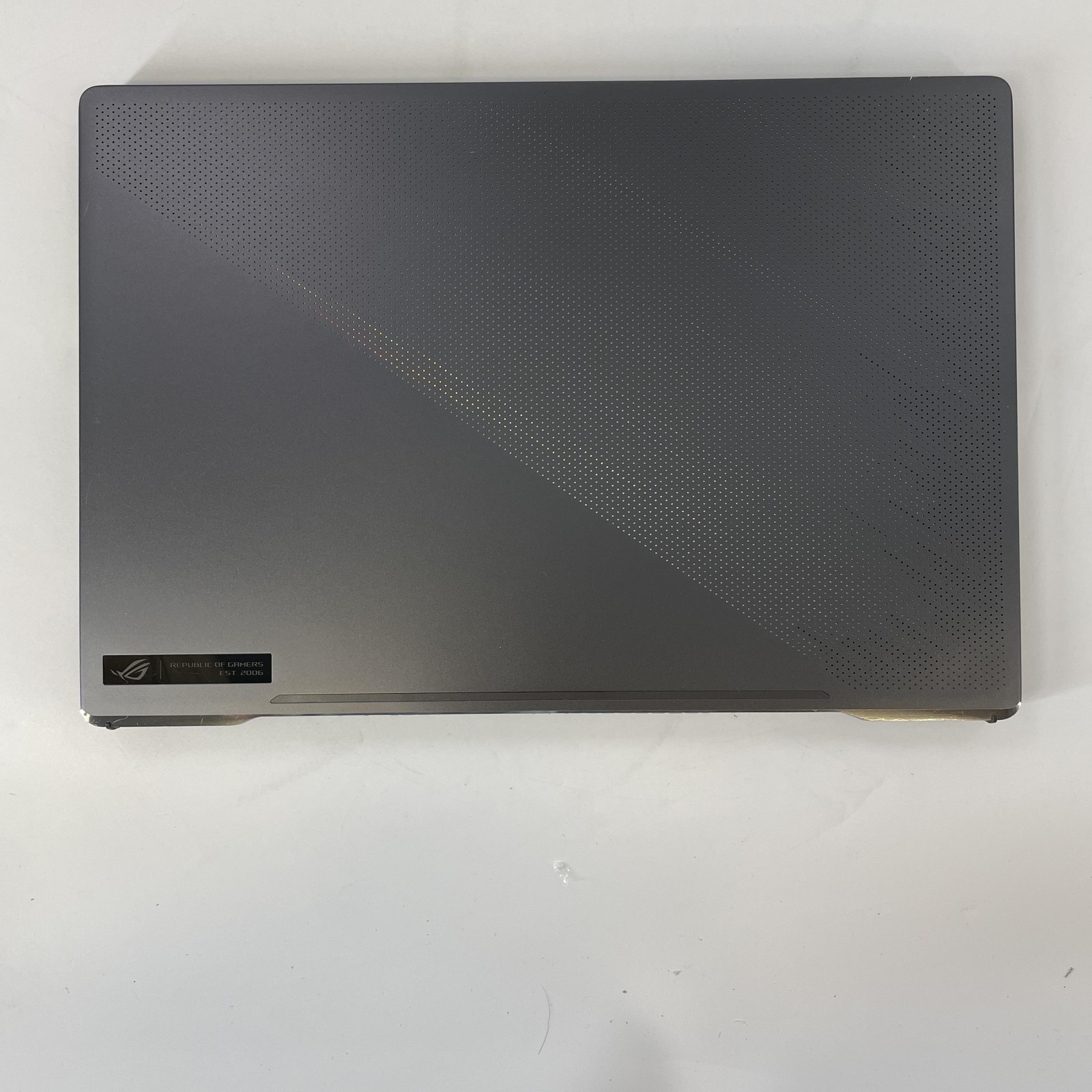 Asus ROG Zephyrus G15 GA503 165Hz 2K Ryzen 9 5900HS 24GB 1TB RTX 3070 Pink Hue