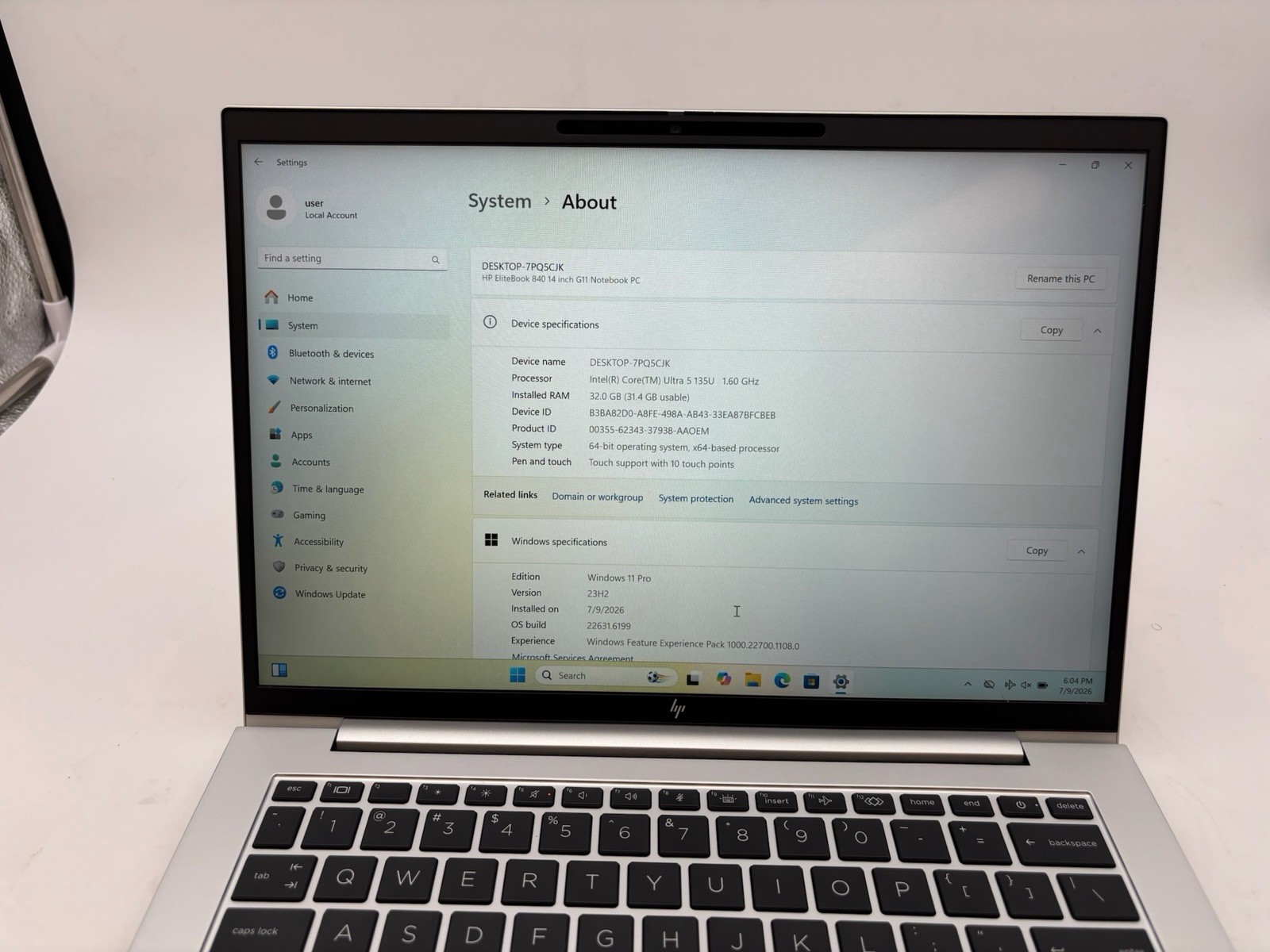 HP EliteBook 840 14″ G11 512 GB SSD 32 GB RAM Ultra 5 135U Windows 11 Pro