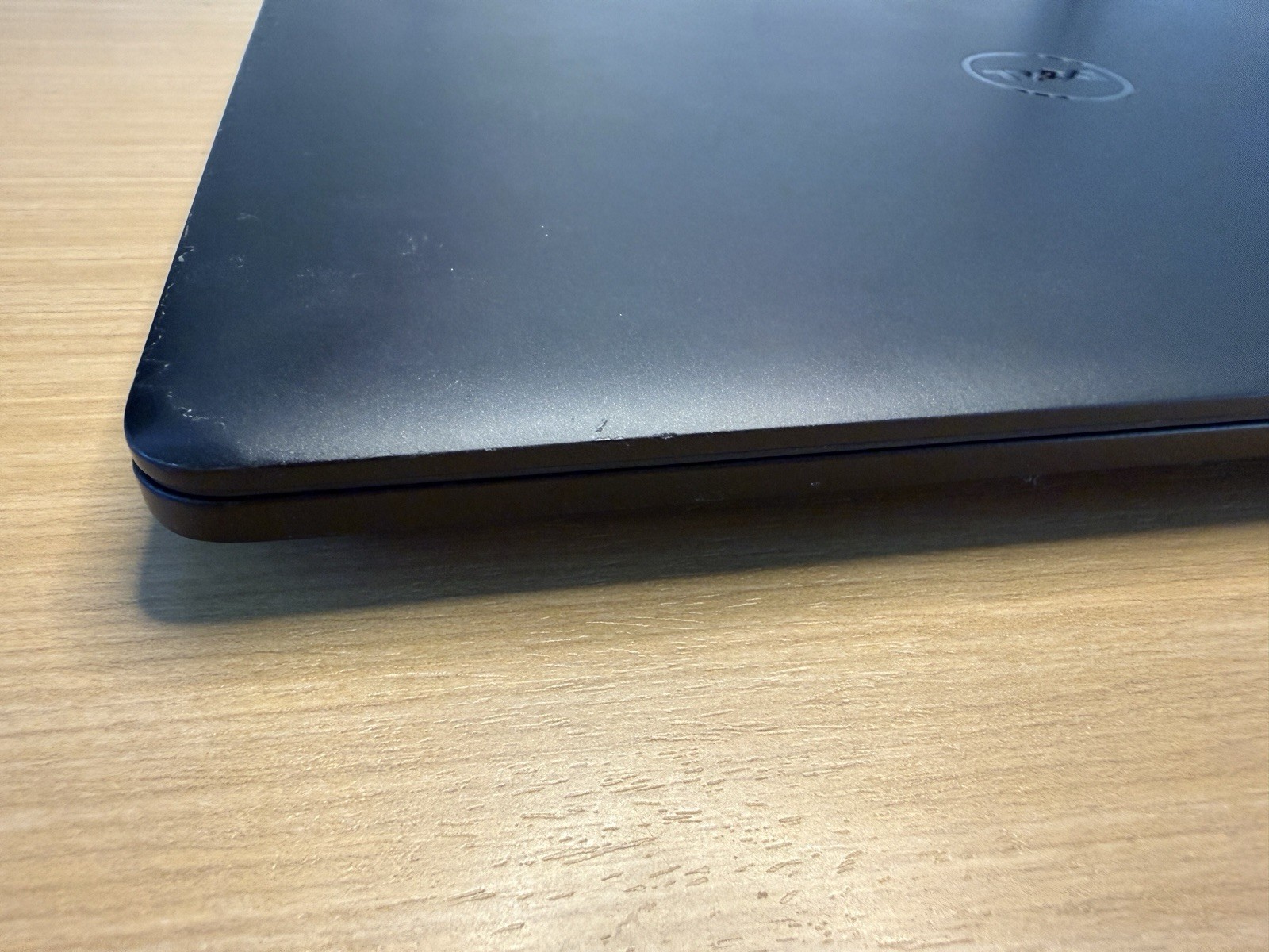 Dell Latitude E7470 14″ Intel Core i7-6600U 2.60GHz 16GB RAM 256GB SSD