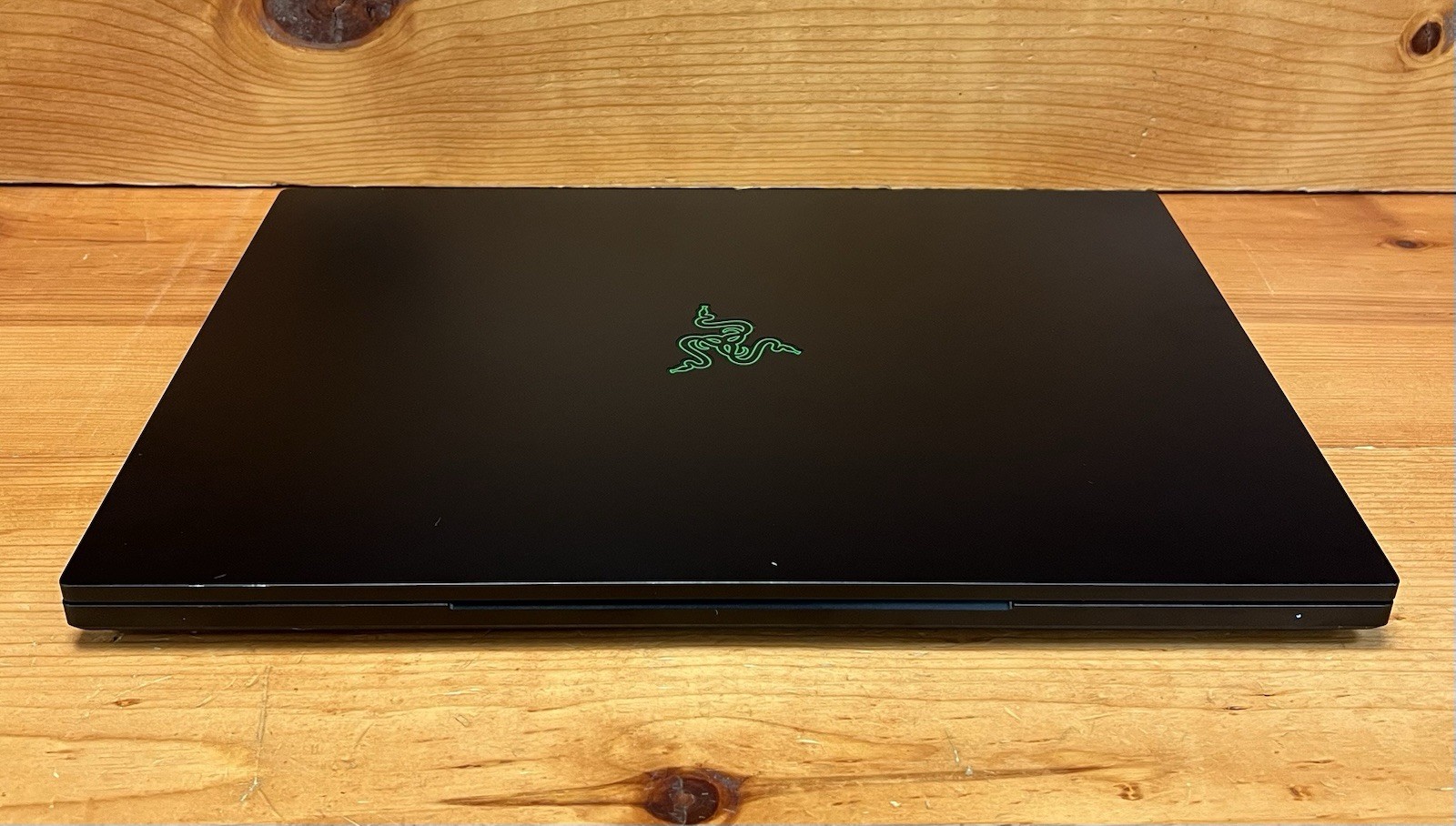 Razer Blade 18 RZ09-0484 18″ i9-13950HX 2.2GHz 16GB RAM 1TB SSD GeForce RTX 4060