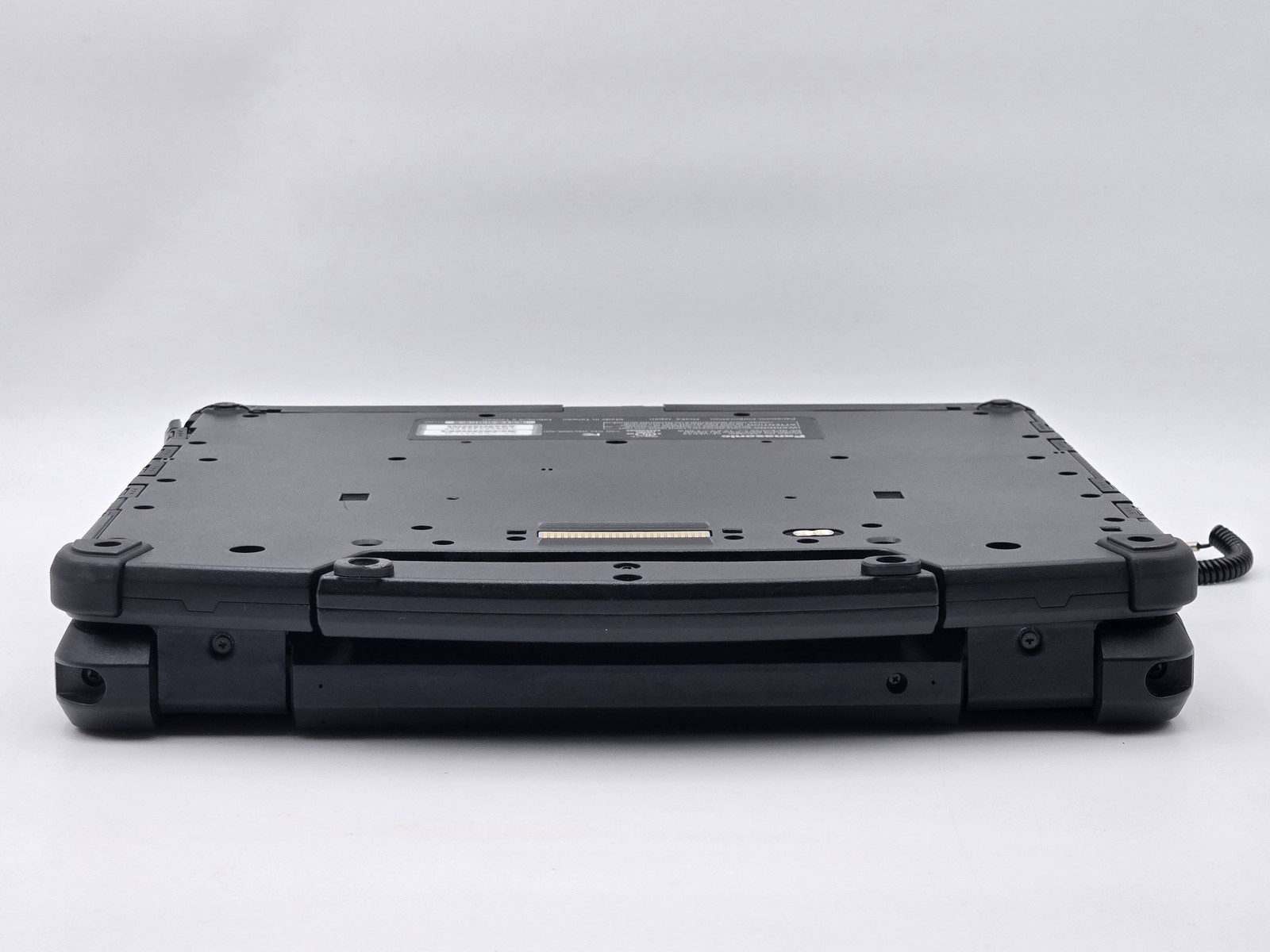 Panasonic ToughBook CF-33 MK1 2-in-1 12″ 2160 x 1440 Touch I5-7300U 16GB