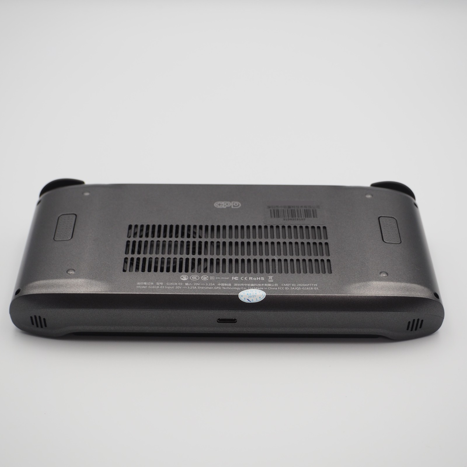 [EXC] GPD WIN 3 Black Core i7-1165G7 16GB/1TB SSD 5.5″ Mobile Gaming PC Tested