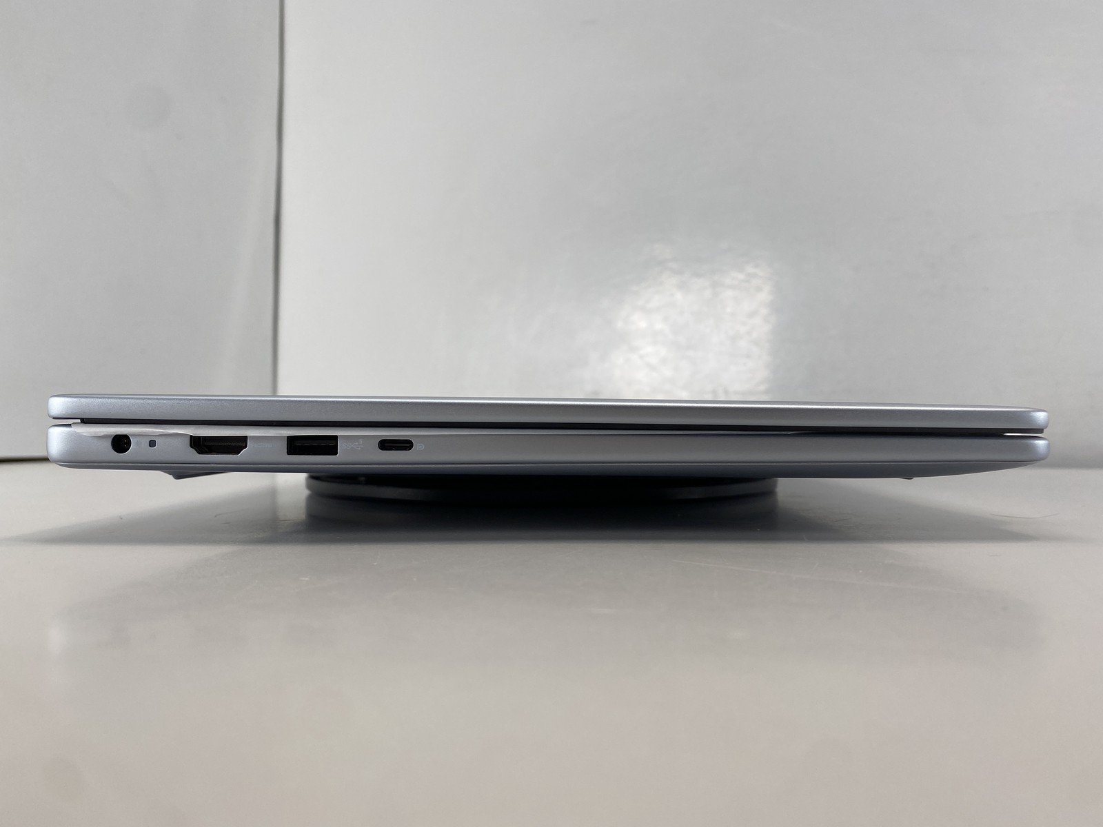 Dell Laptop Inspiron 16 5640 16″ Intel Core 7 150U 2TB- Ice Blue