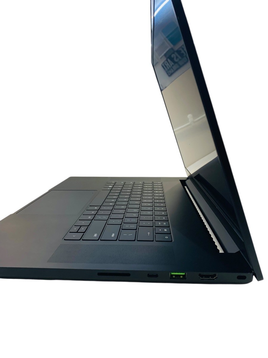 Razer Blade RZ09-0423 | Nvidia 3070 TI | i7 12th Gen | 16GB Ram| 1TB SSD (READ)