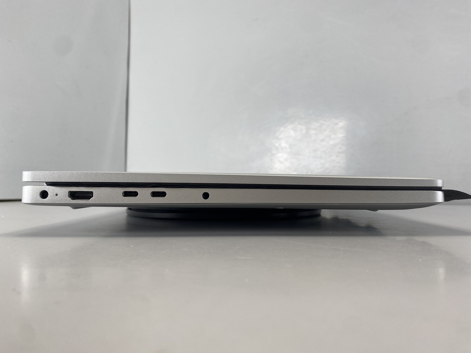 Dell Laptop Pro 16 PC16250 16″ Intel Core Ultra 7 255U 512GB- Silver