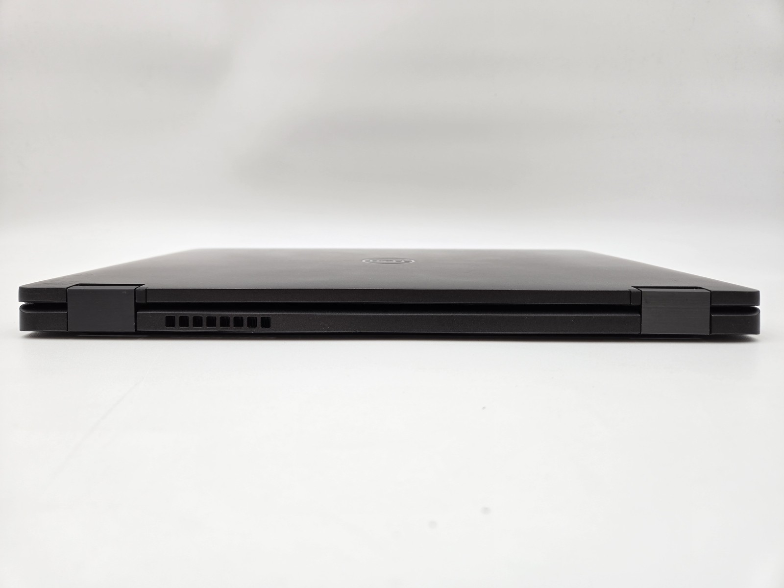 Dell Latitude 5300 2-in-1 13 FHD Touch I5-8365U 256GB 16GB W11P Webcam Backlit
