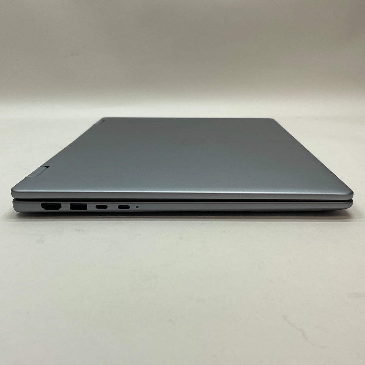 Dell Inspiron 16 7640 2-IN1 16″ Core Ultra 5 125U 3.6GHz 16GB RAM 512GB SSD