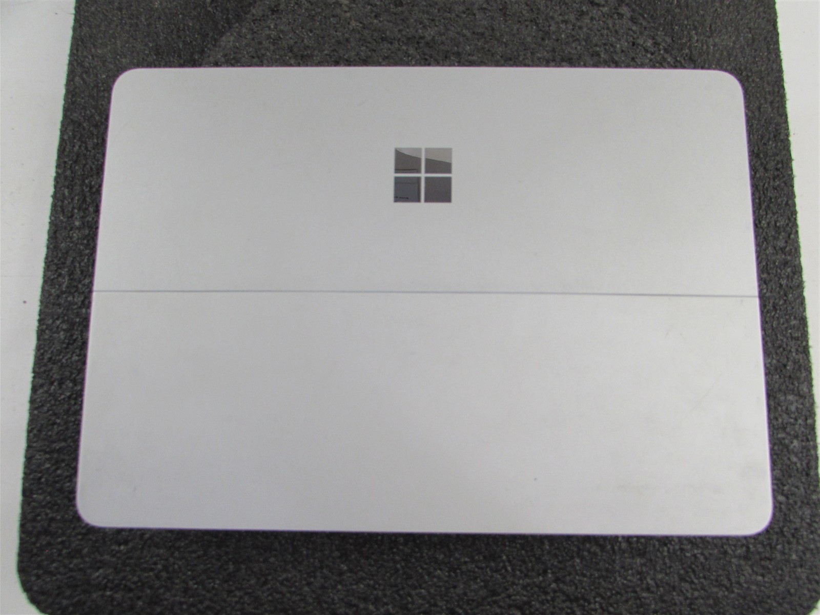 Microsoft Surface Laptop Studio 1964 i7-11370H 1TB SSD 32GB RTX A2000 *No A/C*