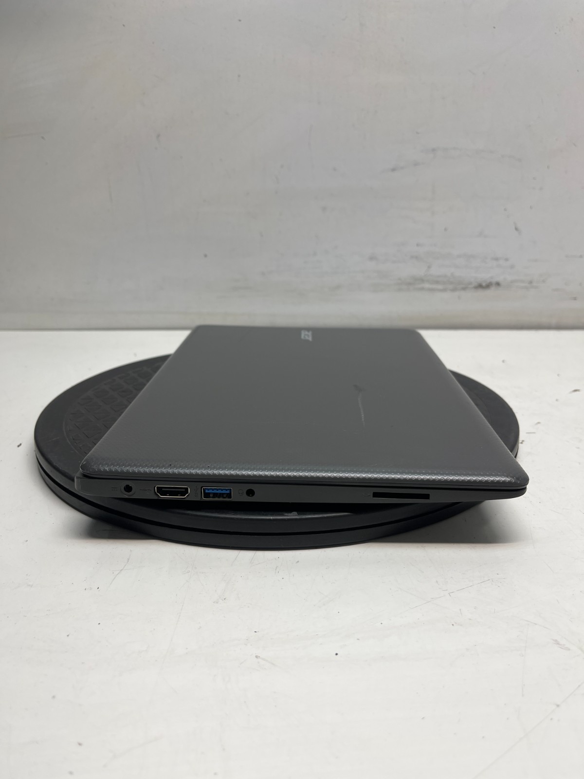 Acer Aspire One AO1-131-C9PM Intel Celeron N3050 NO HDD No Batt
