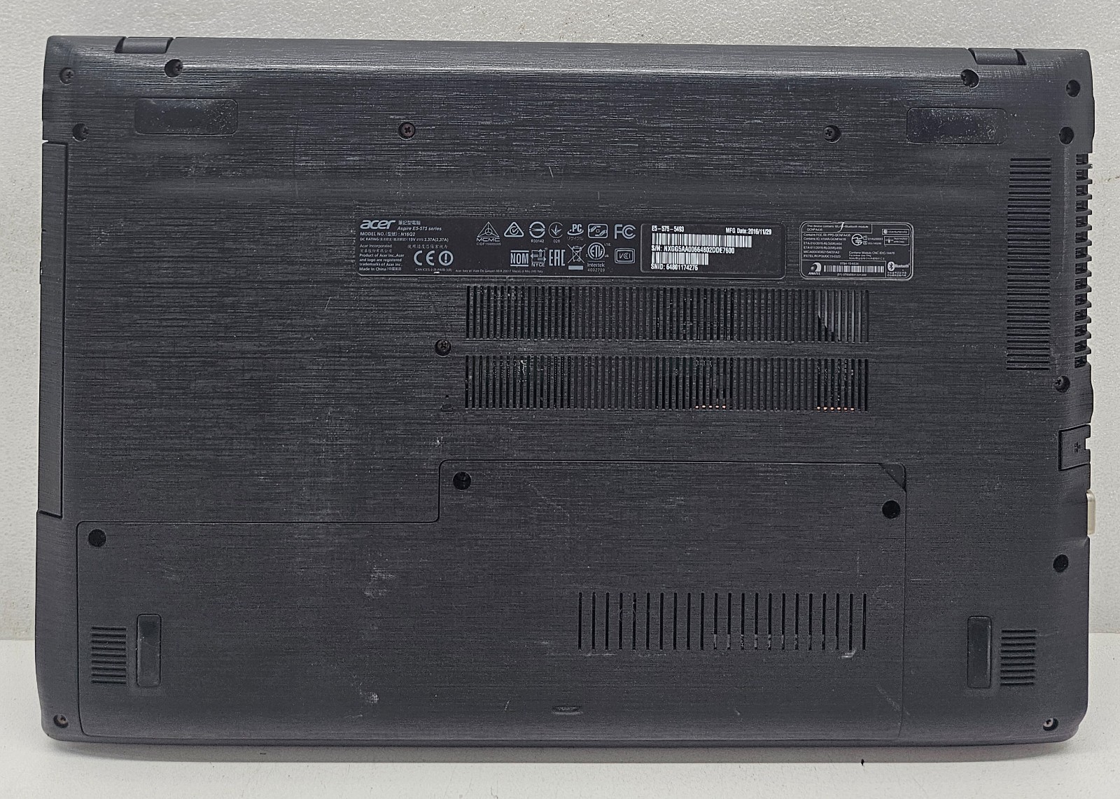 Acer Aspire E 15 E5-575-5493 Laptop Intel Core i5-7200U 4GB Ram NO HD/OS (FL)