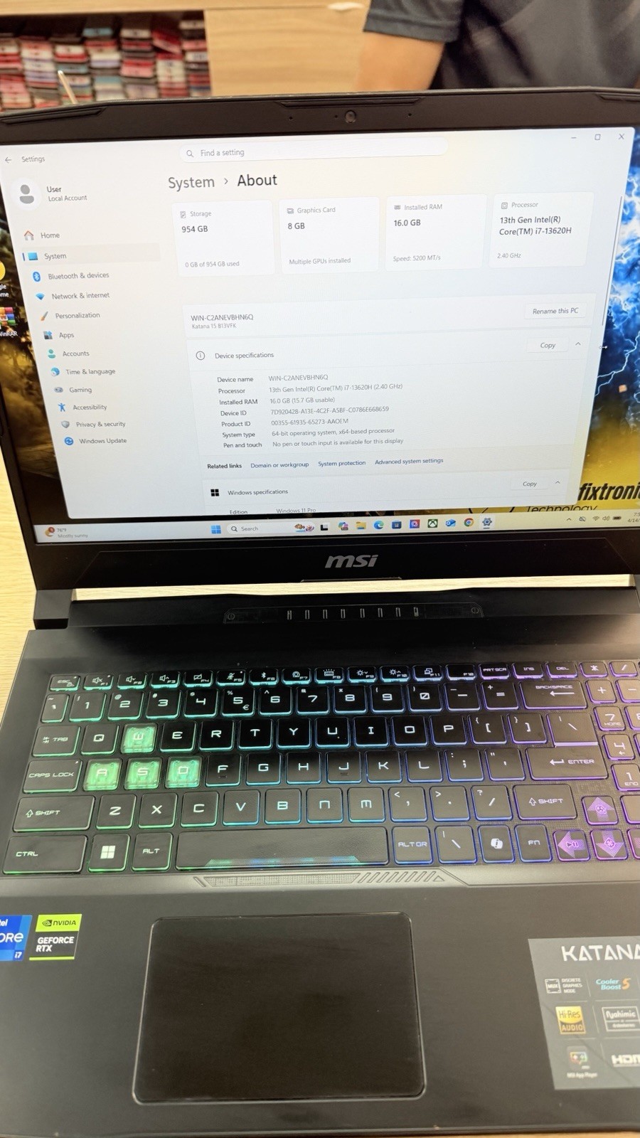 MSI Gaming Laptop Katana 15 B13VGK 15.6″ Intel Core i7-13620H 1TB RTX 4060