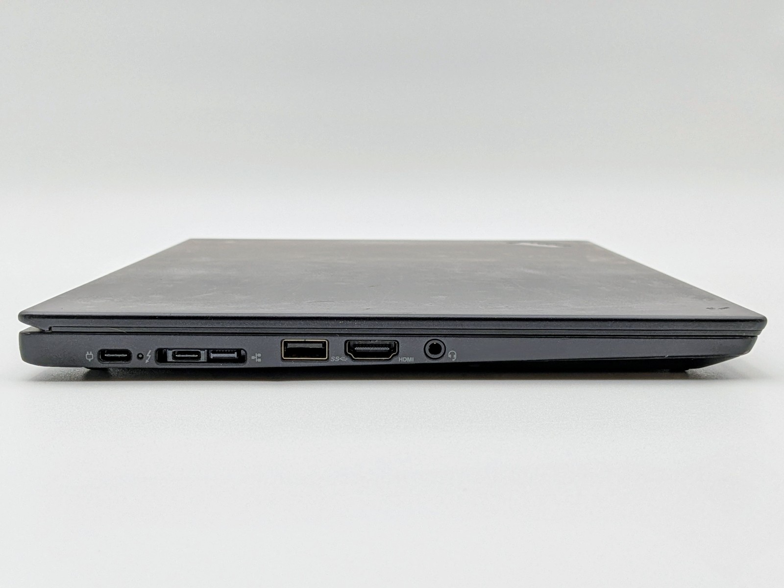 Lenovo ThinkPad X390 13″ FHD Touch I7-8665U 16GB Webcam Backlit Palmrest *READ*