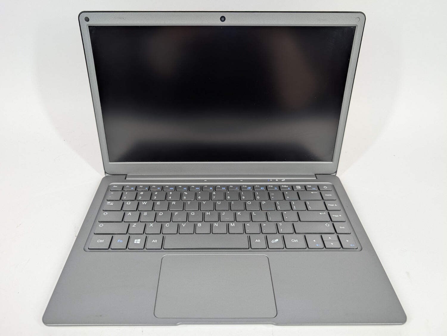 Jumper EZbook X3 13.3″ N3350 1.1GHz 6GB RAM 64GB EMMC