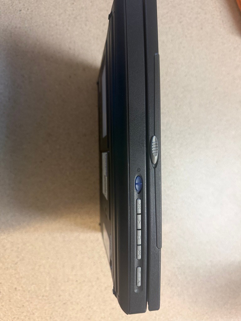 Vintage HP Pavilion N3330 Laptop Windows 98 Working Comes With Power Cord.
