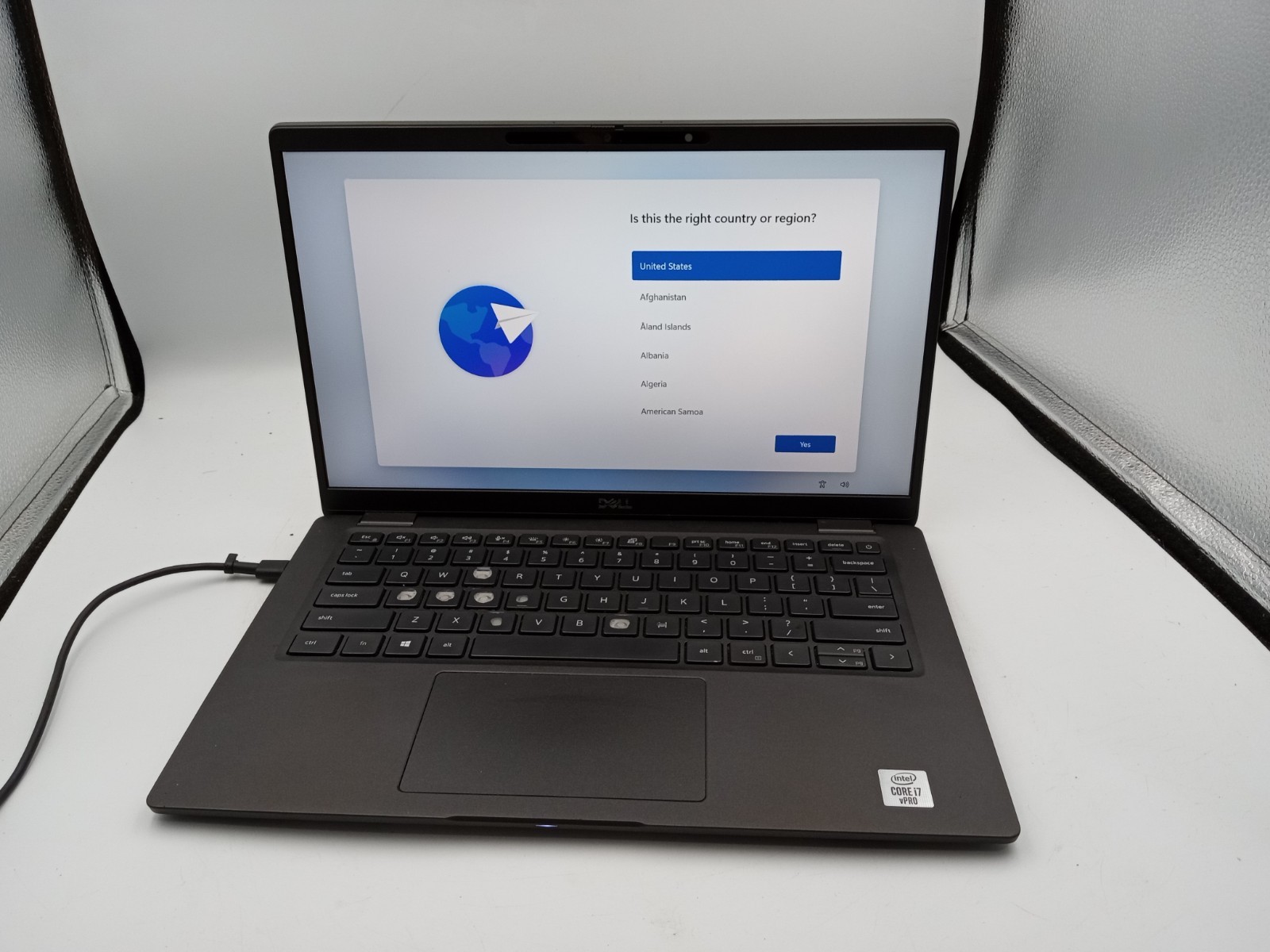 Dell Latitude 7410 14″ Laptop Intel i7-10610U 16GB RAM 256GB SSD W11 – READ -RR