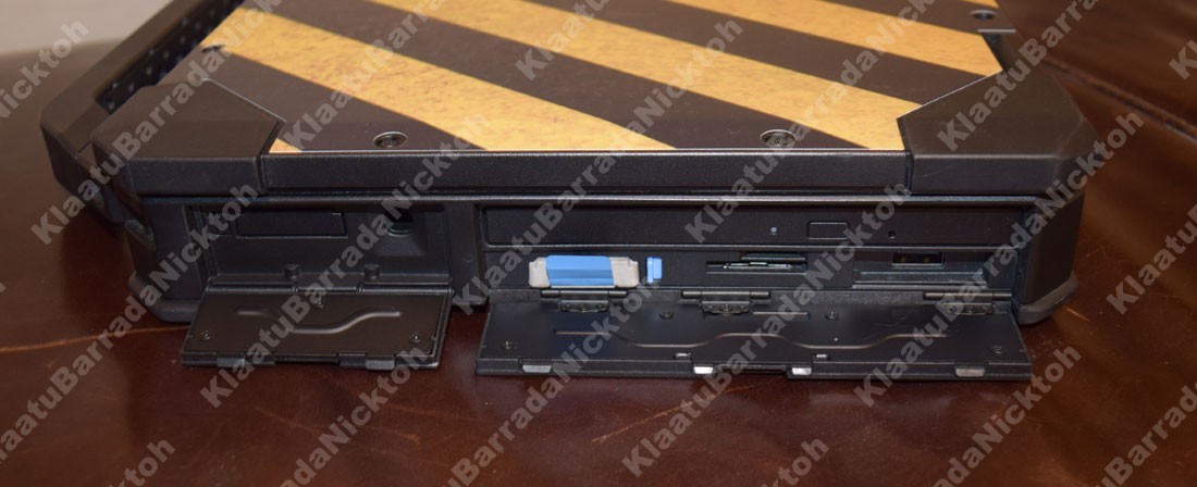 Dell Latitude 5424 Rugged Toughbook i5-8350U 1.70GHz 16G 1TB Win 11 LTE GPS DVD