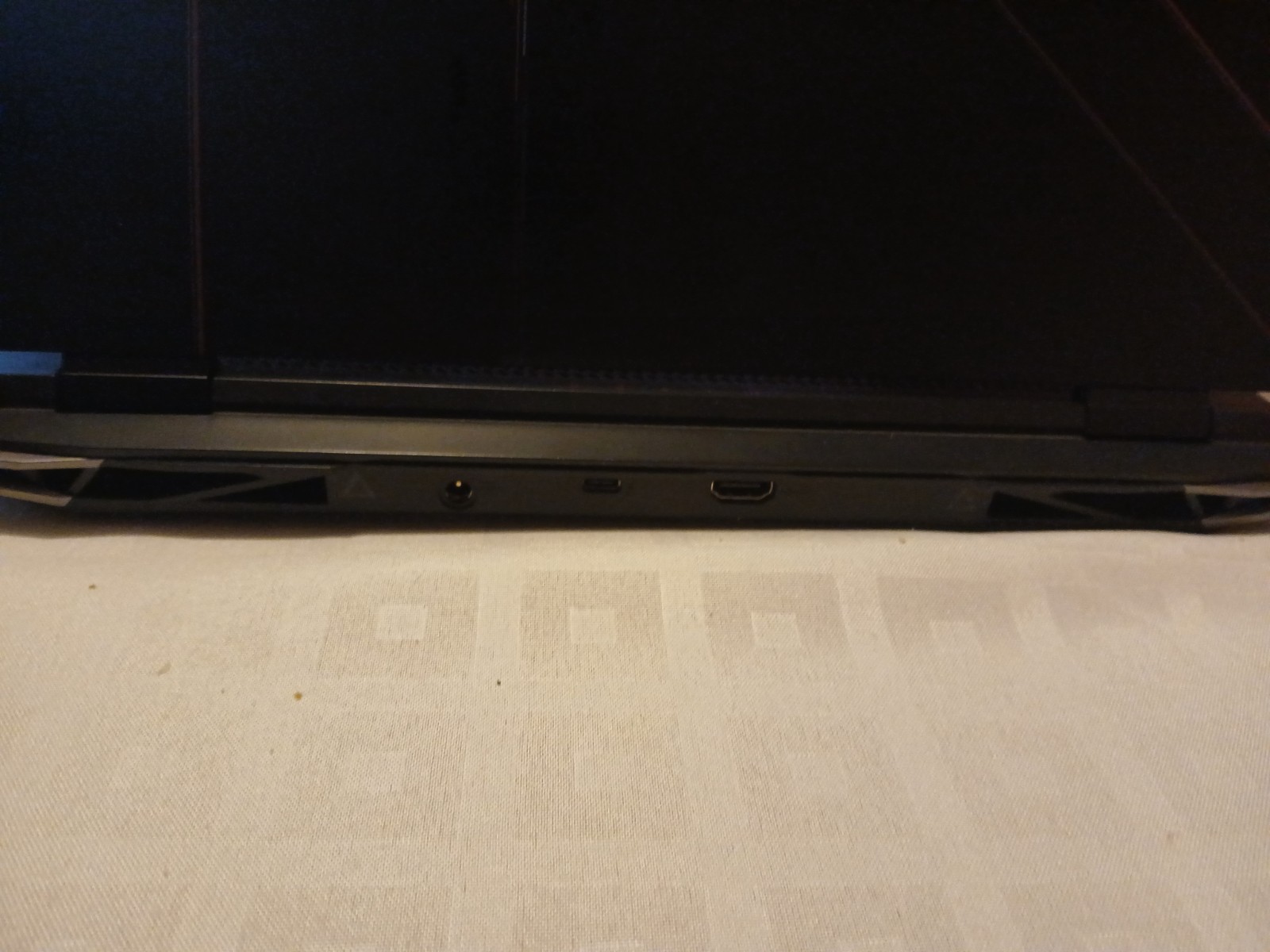 acer nitro 5 AN515-58-525 i5-12500H 8GB 512GB- FOR PARTS/MOTHERBOARD NOT WORKING