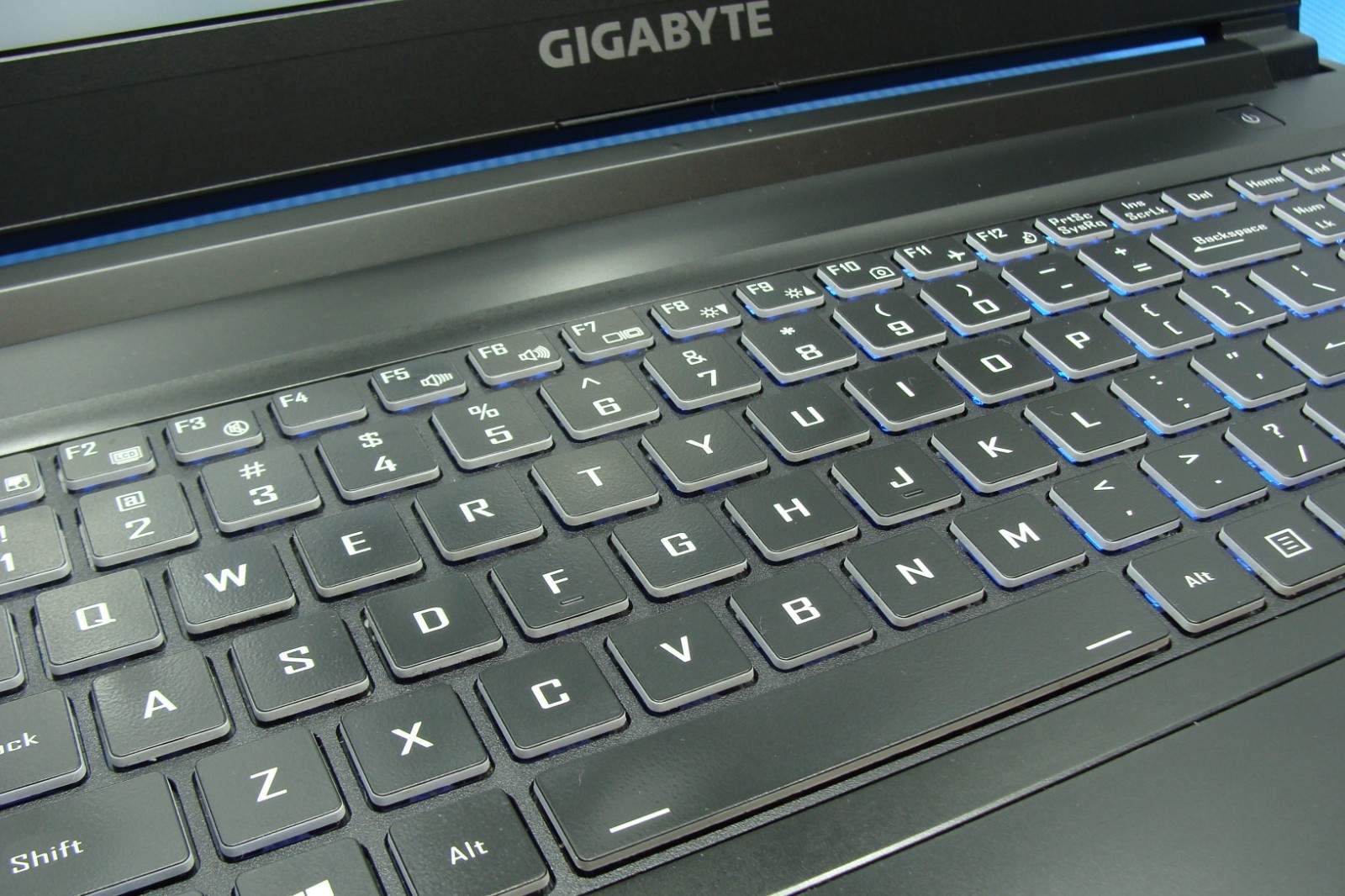 Gigabyte G5 GD 15.6″ FHD 144hz i5-11400H 2.7GHz 16GB 512GB RTX 3050 98% Battery