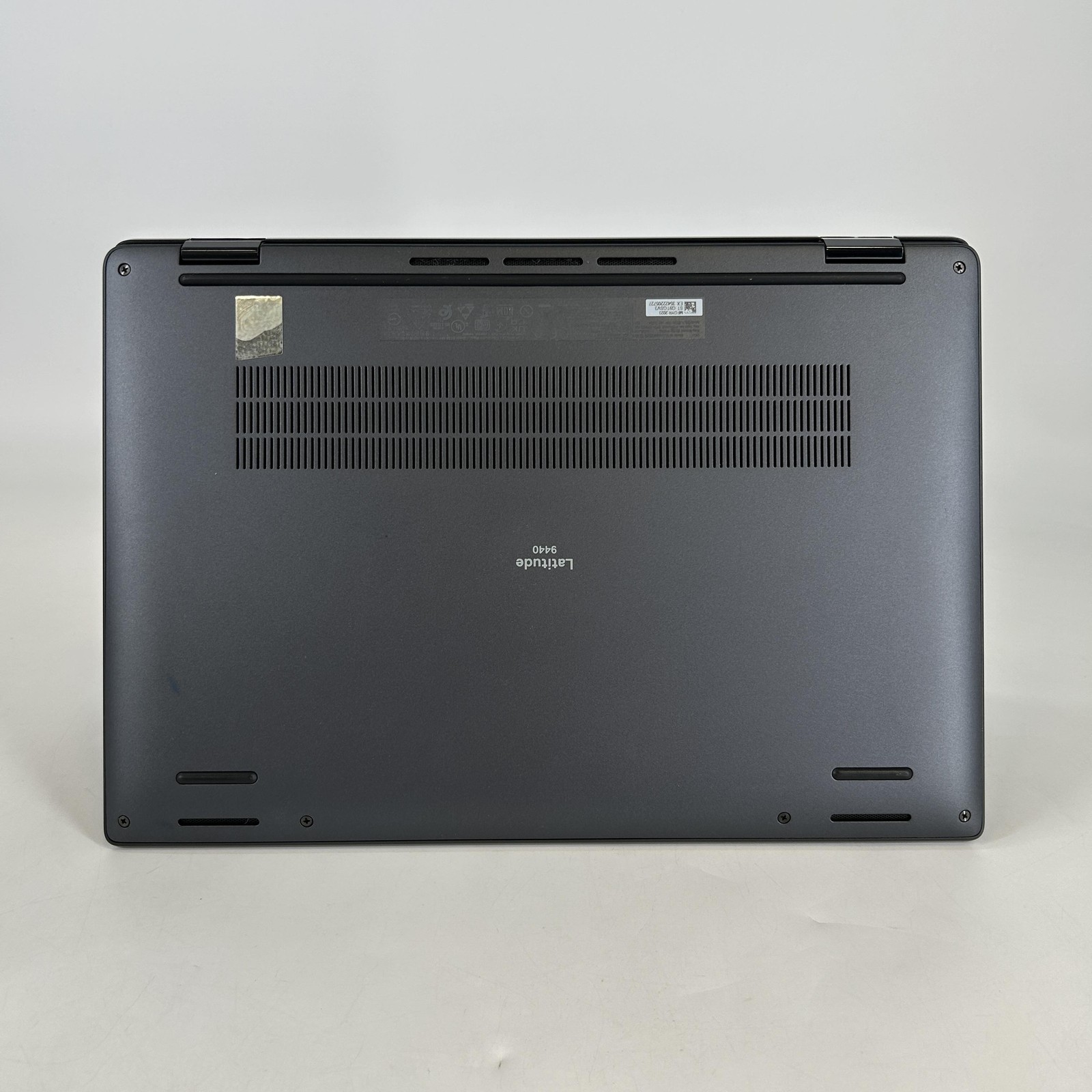 Dell Latitude 9440 (2-in-1) 14 Gray 2K TOUCH 1.8 GHz i7-1365U 32GB 1TB SSD Good