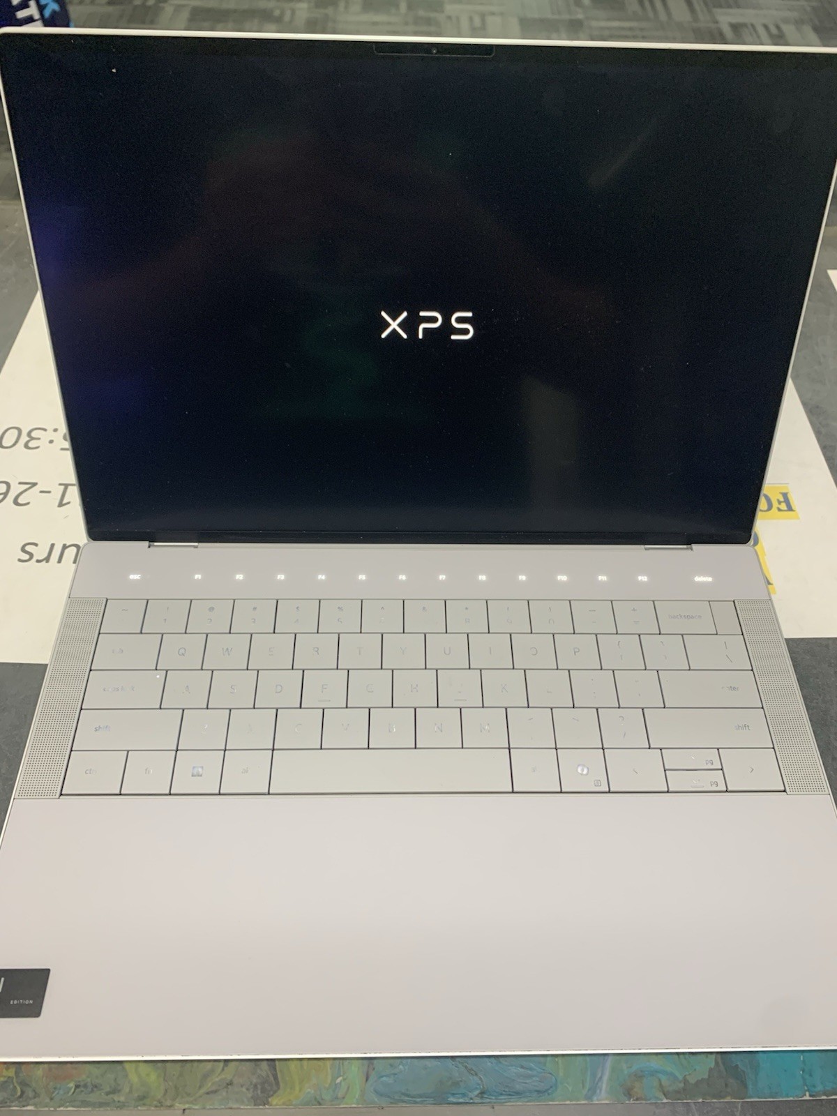 Dell XPS 14 9440 intel Ultra 7 155H 1.40GHz 16GB Ram 512GB Non-Touch 1920×1200