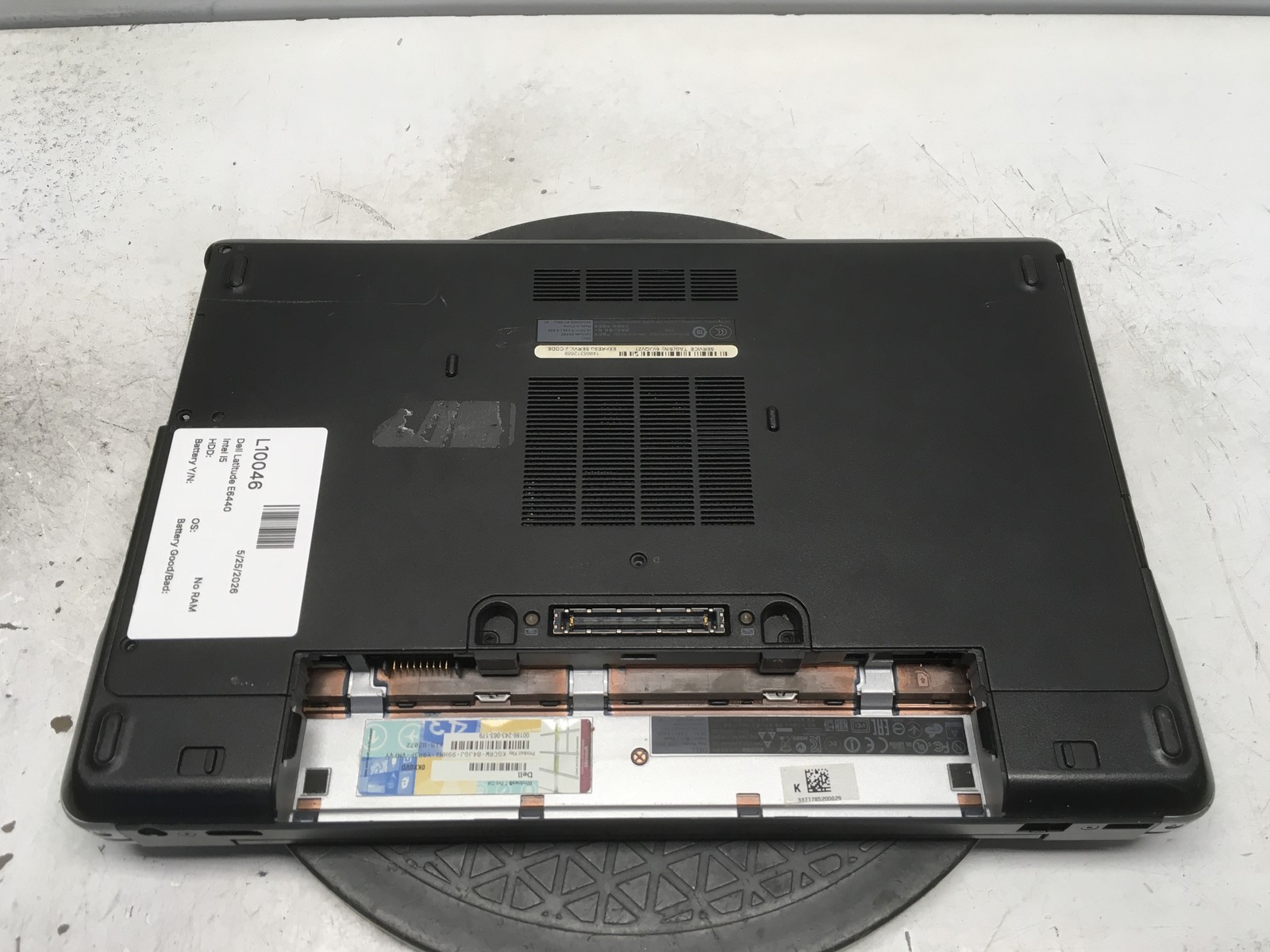 Dell Latitude E6440 Intel i5 No RAM NO HDD No Batt