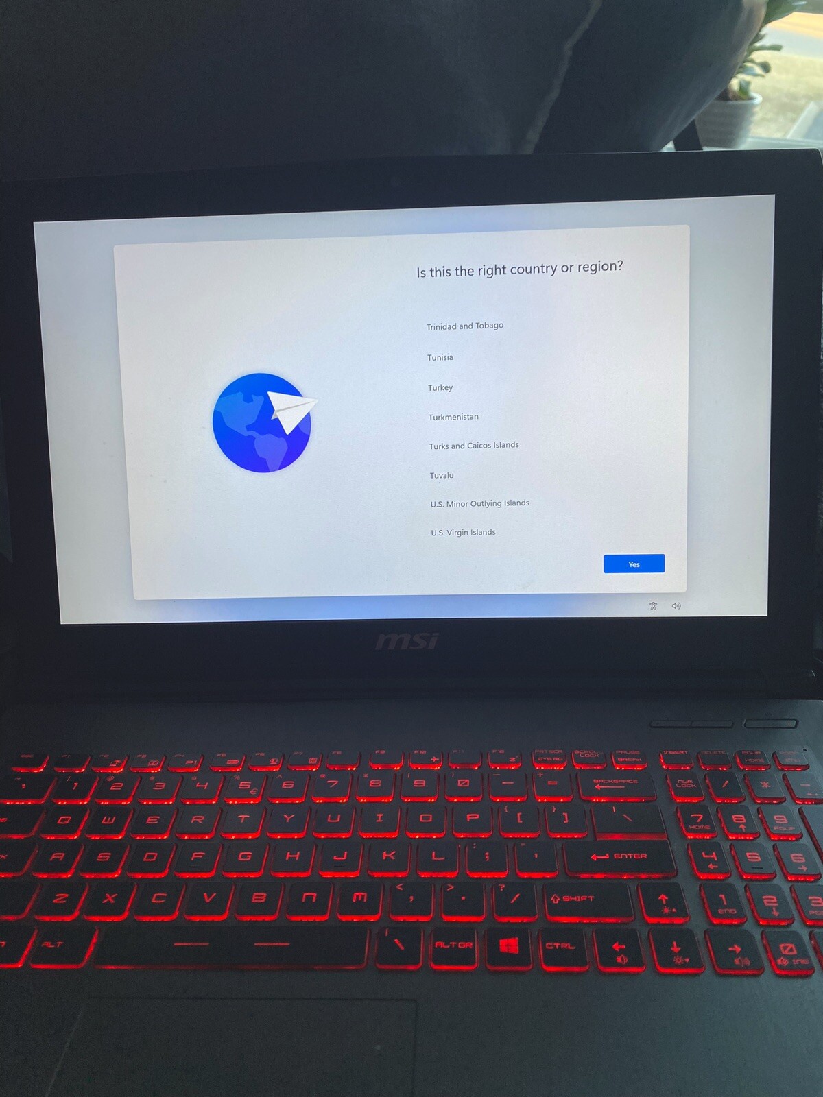 MSI GV62 8RE COMPLETE GAMING LAPTOP + KEYBOARD, COOLER, HEADSET, BACKPACK