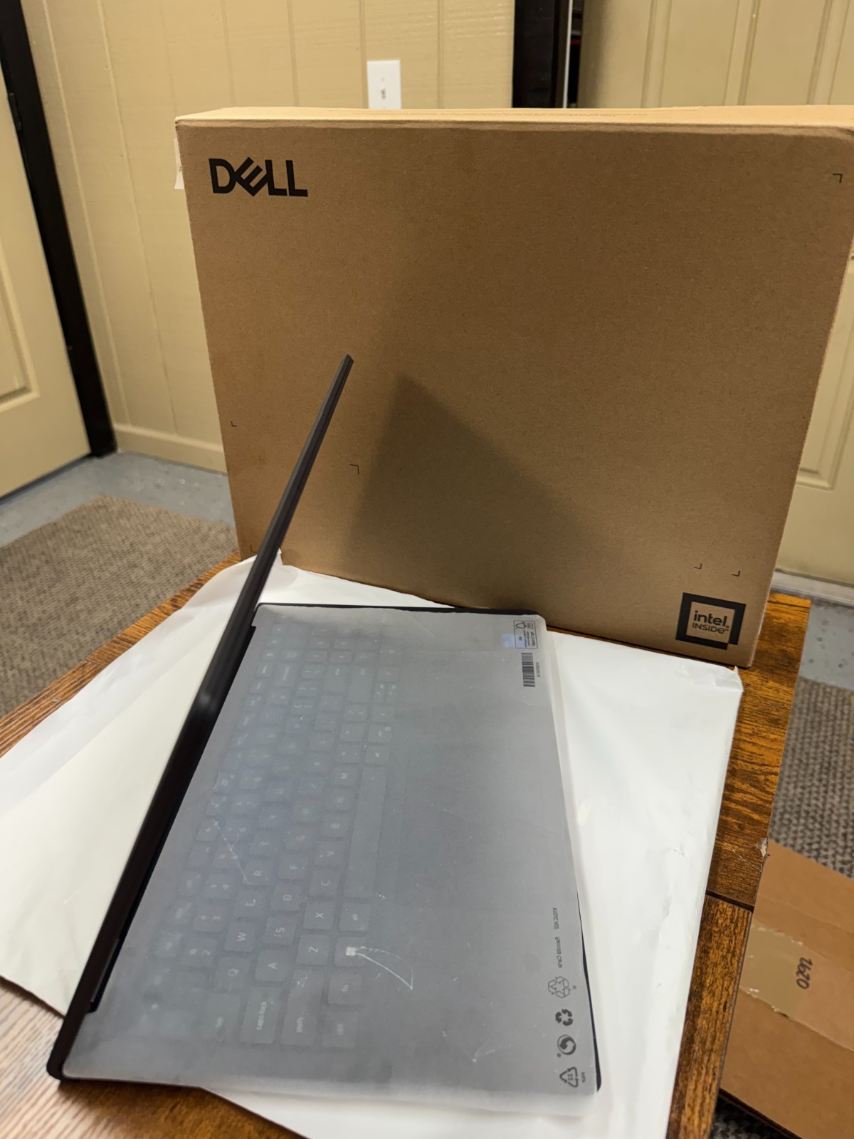 Dell – 15.6″ 2K Touchscreen Laptop – Intel 13th Generation Core i7 1355U (Used)