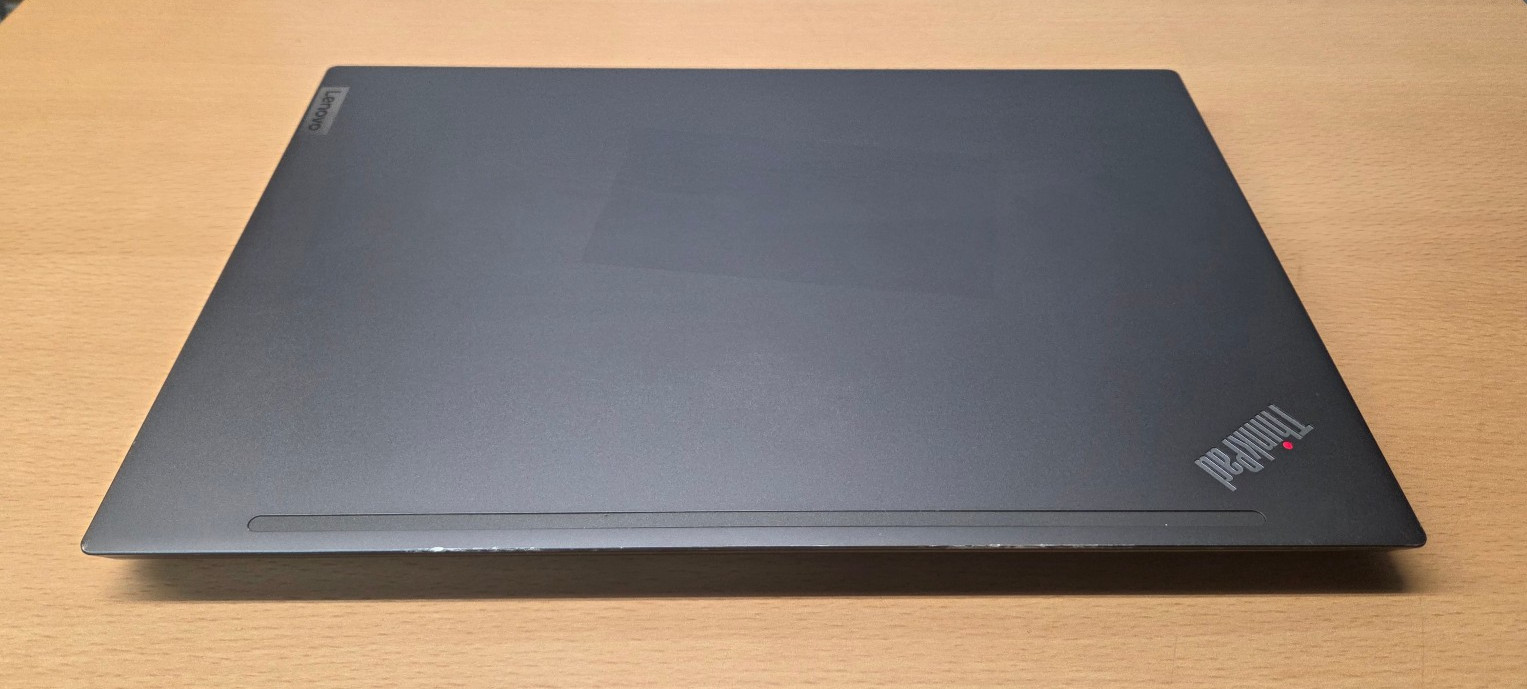 Lenovo ThinkPad T14S Gen2 I5-1135G7 8GRAM 256GSSD WIN11P Iris Xe