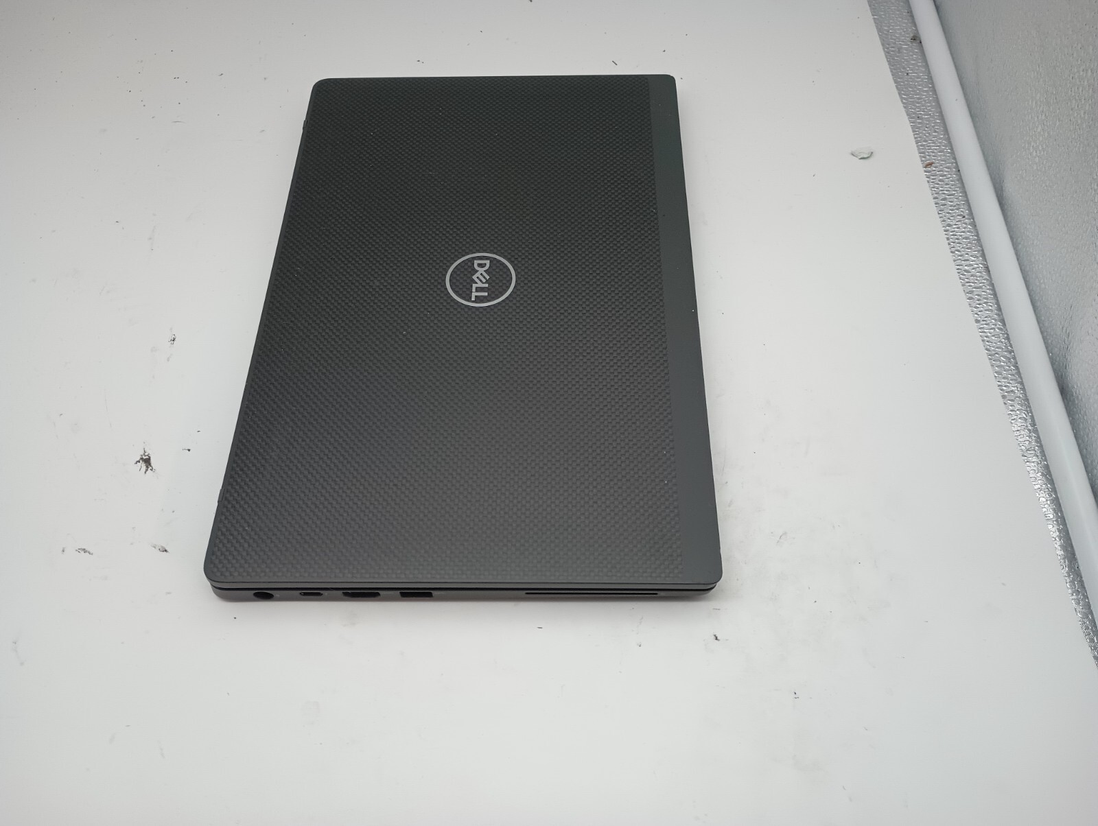 9191c Latitude7400(No charger!).i5 8th gen.8GB.256GB NVMe.LTE(GPS)14″FHD.W11 Pro