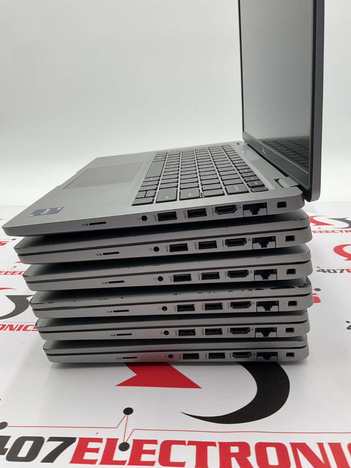 LOT OF 6-Dell Latitude 5430 QTY 5 i5-1245U and QTY 1 i5-1235U 16GB / 256GB READ