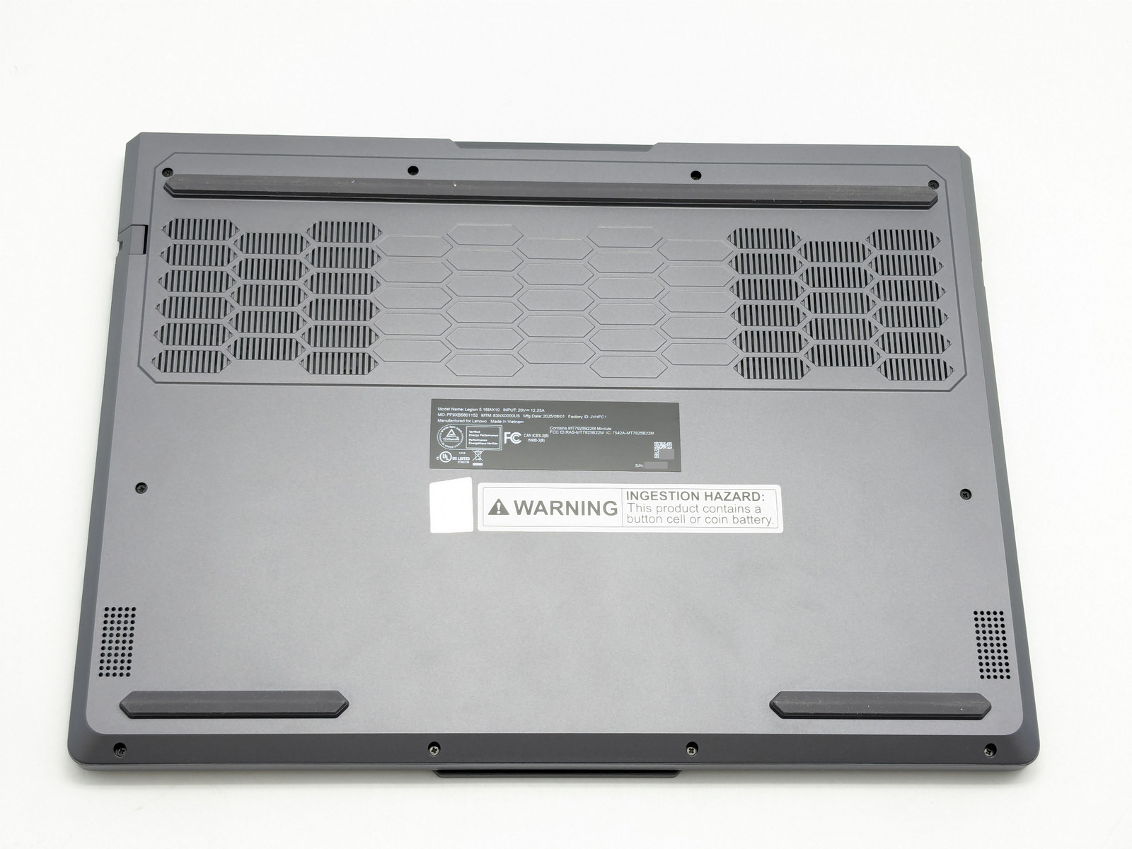 Lenovo Legion 5 16IAX10 16″ Ultra 9 275HX 64GB DDR5 1TB SSD RTX 5060 Windows 11H