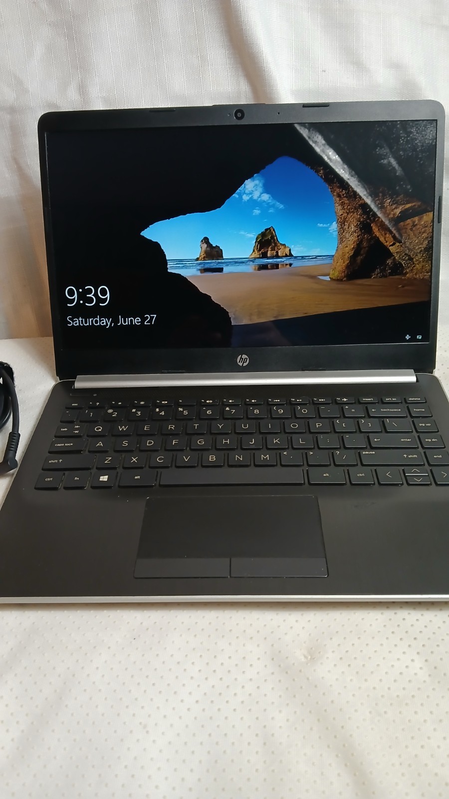 HP LAPTOP 14 4GB/DK0095NR