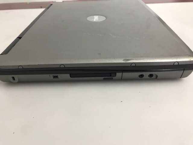 Dell Latitude D520 1.66GHZ 2GB RAM 640GB HDD SATA RS232 W/POWER ADAPTER