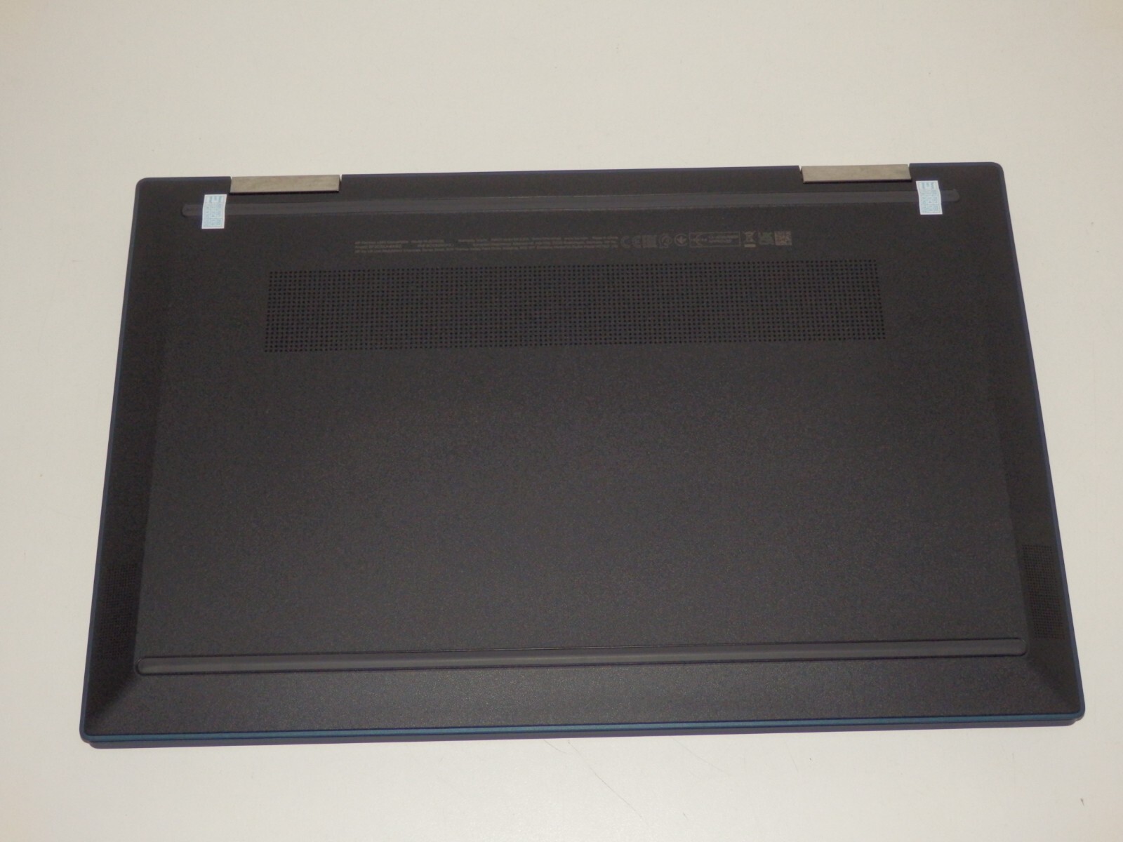 HP Pavilion X360 14-dy, Intel i5-1155G7, 8GB Ram, 256GB SSD, 14″ FHD, Intel Iris