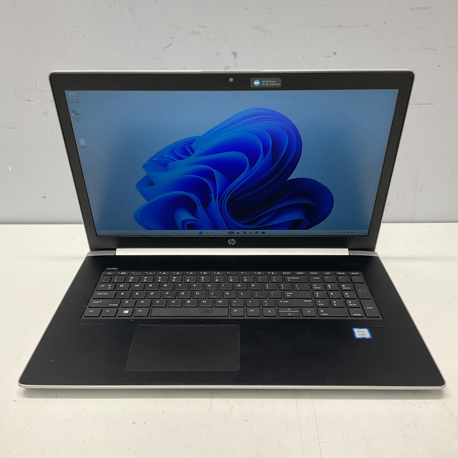 HP ProBook 470 G5 – 17.3″ FHD, 1.8GHz i7-8550U 8GB 256GB SSD Windows 11 Pro