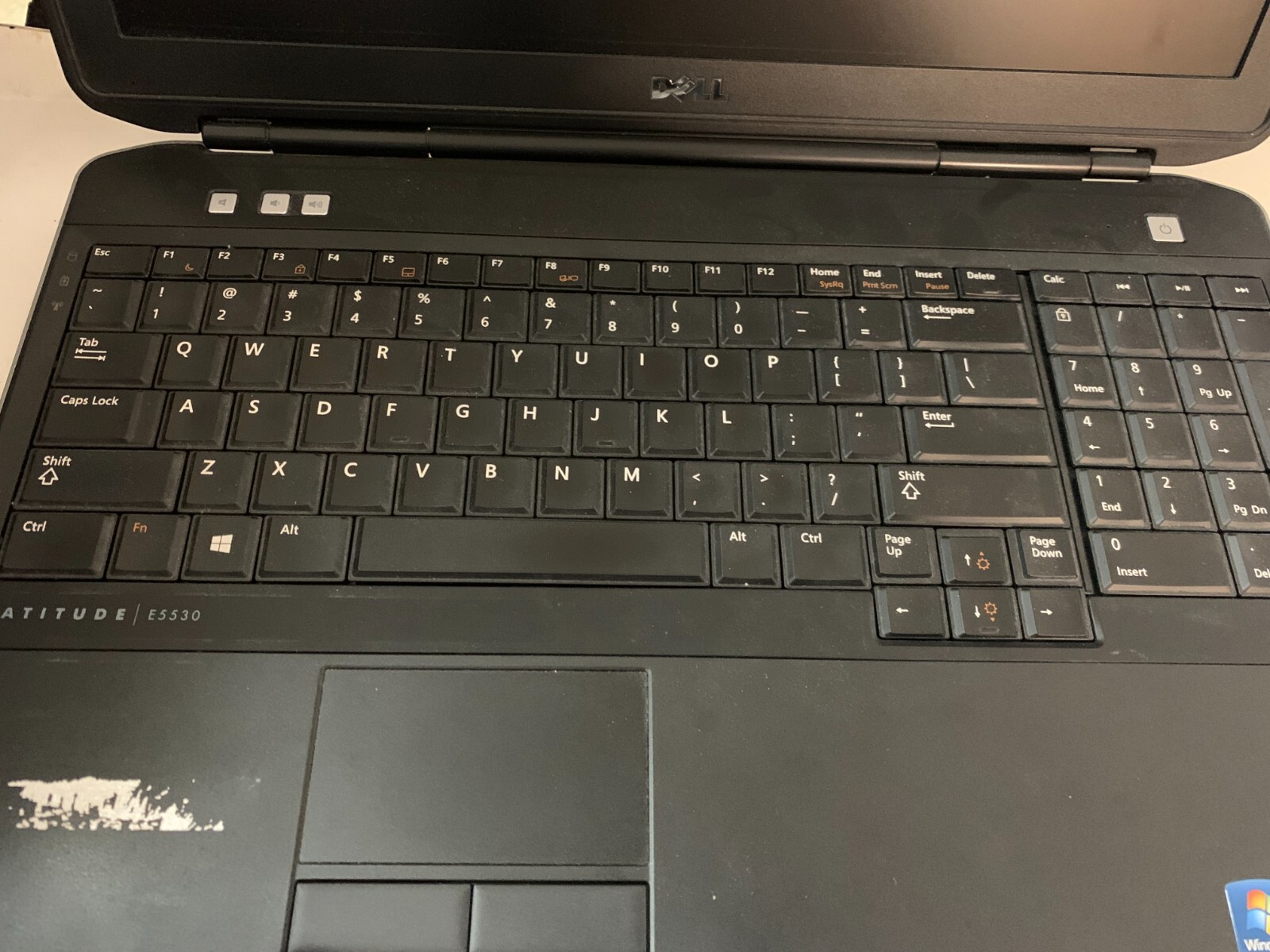 DELL LATITUDE E5530 CI5 (3GEN) 8GB RAM 300GB HDD