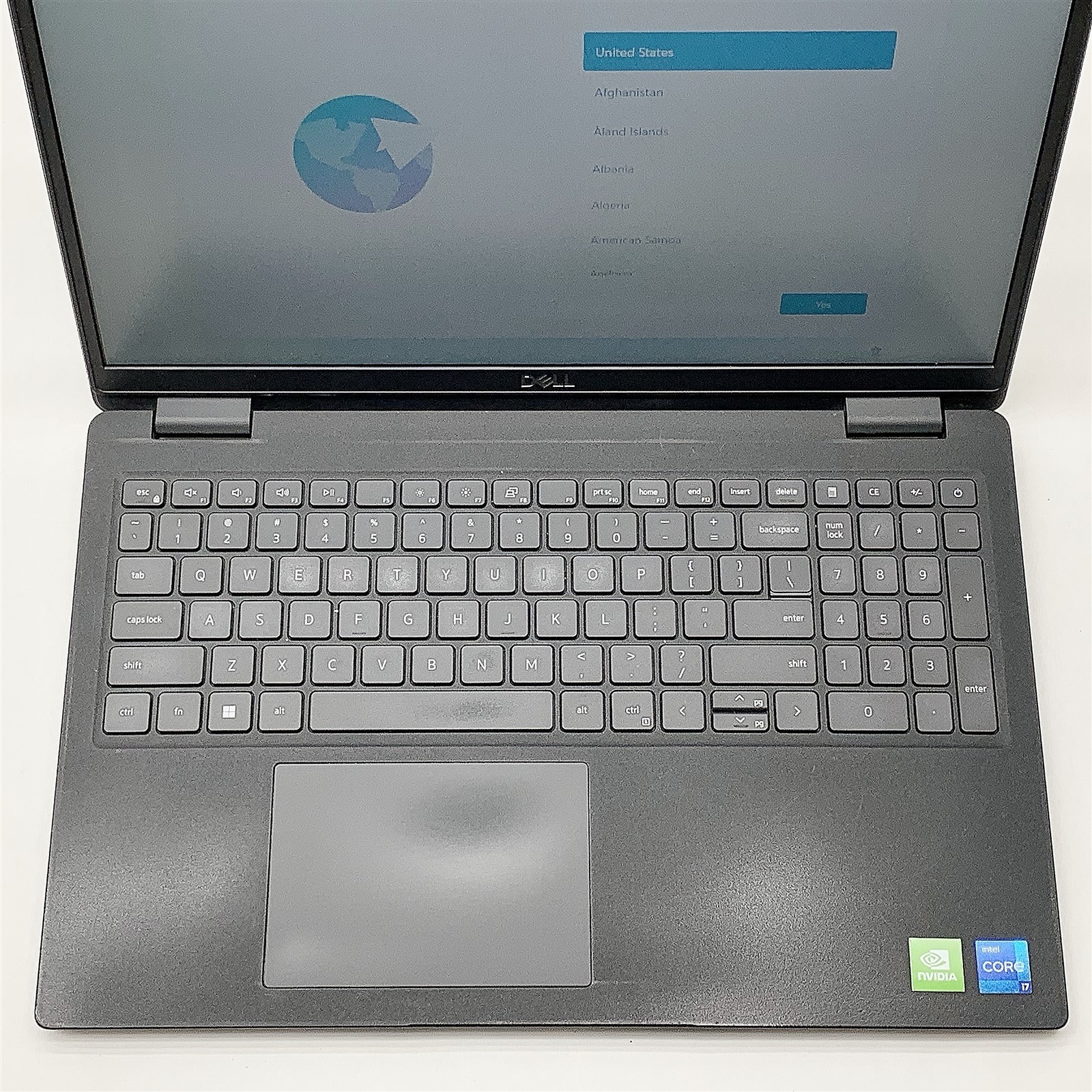 Dell Latitude 3520 Laptop i7 1165G7 2.80GHZ 15.6″ HD 8GB 512GB NVMe Windows 11