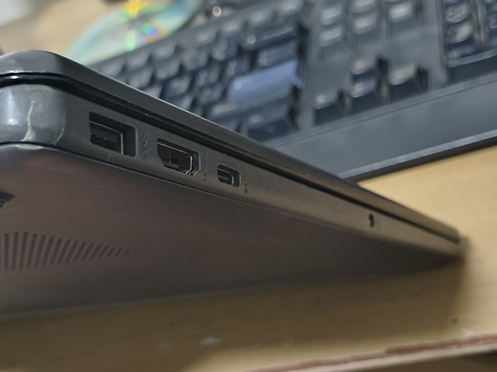 HP 255 G10 15.6 inch Laptop Ryzen 3 7320U 8GB LPDDR5-5500 READ DESCRIPTION