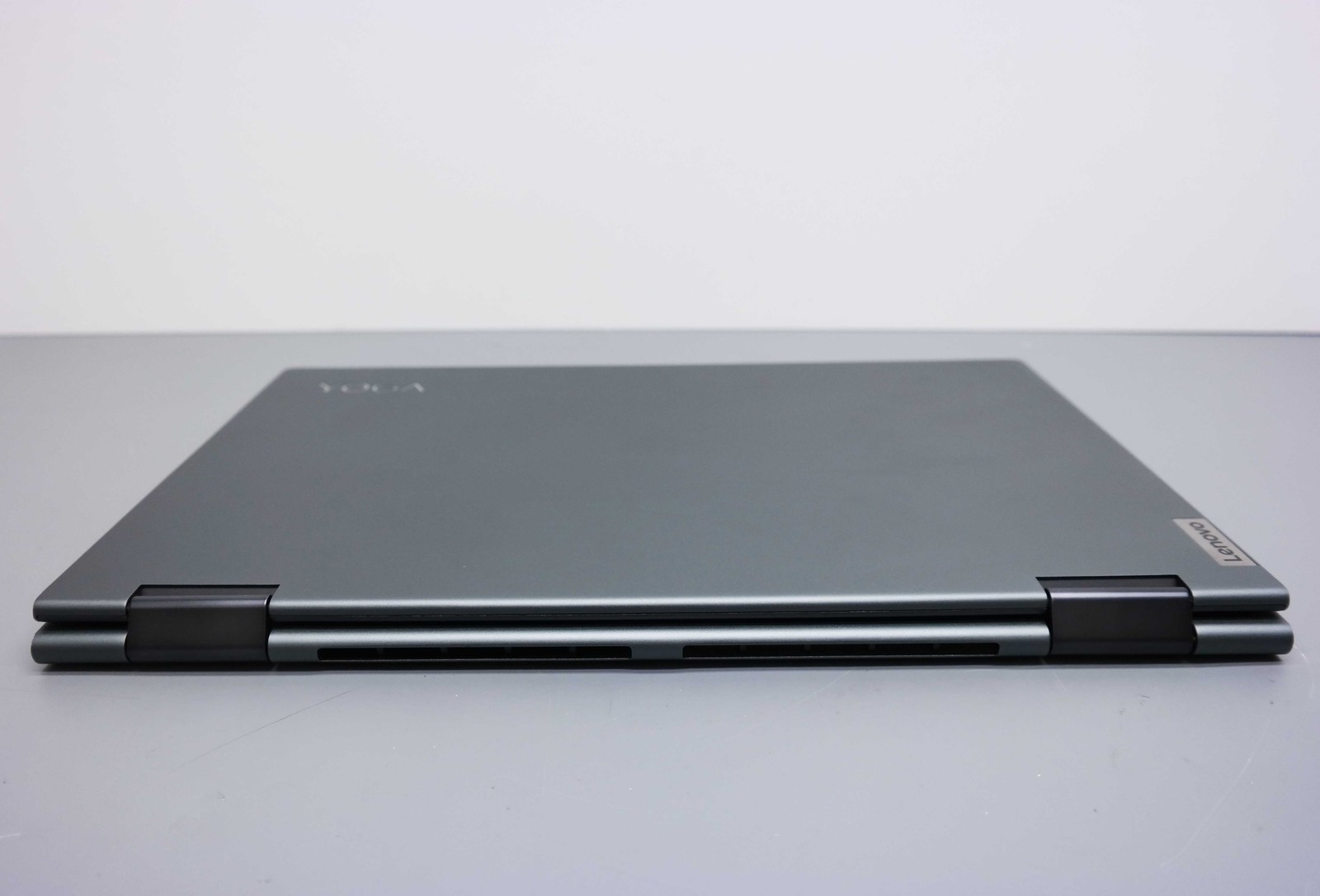 Lenovo Yoga 7i 15ITL5 15.6″ Core i5-1135G7 8GB 256GB SSD – Slate Grey