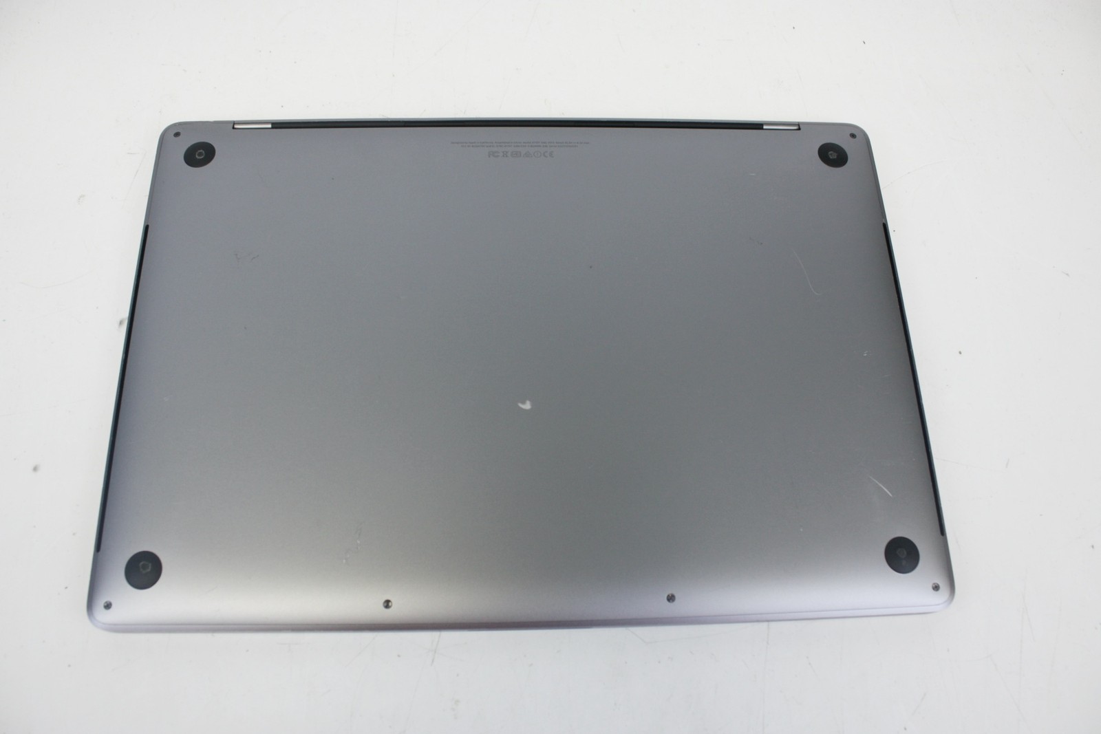 Macbook Pro 2016 15″ Laptop Intel Core I7 16GB Ram 500GB SSD With TouchBar