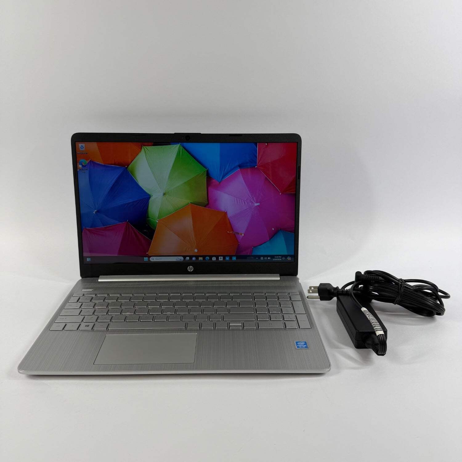 Broken HP Laptop 15-DY0025TG 15.6″ Pentium Silver N5030 1.1GHz 8GB RAM 256GB SSD