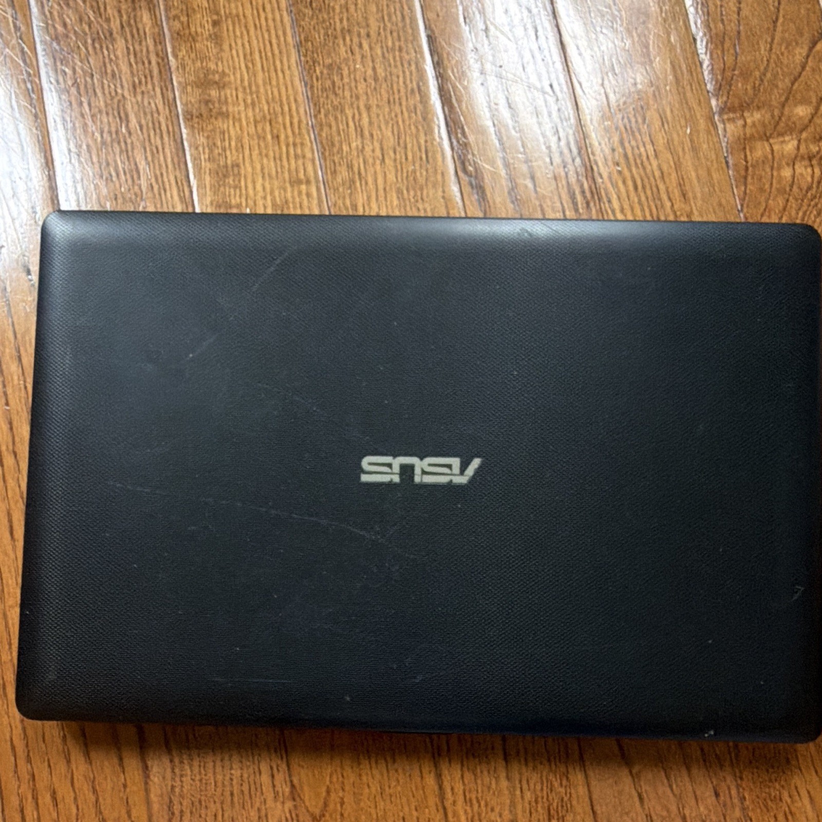 ASUS X3001 13.3″ Intel Core i3 1.70GHz 4GB 500GB HDD Win 8 Black
