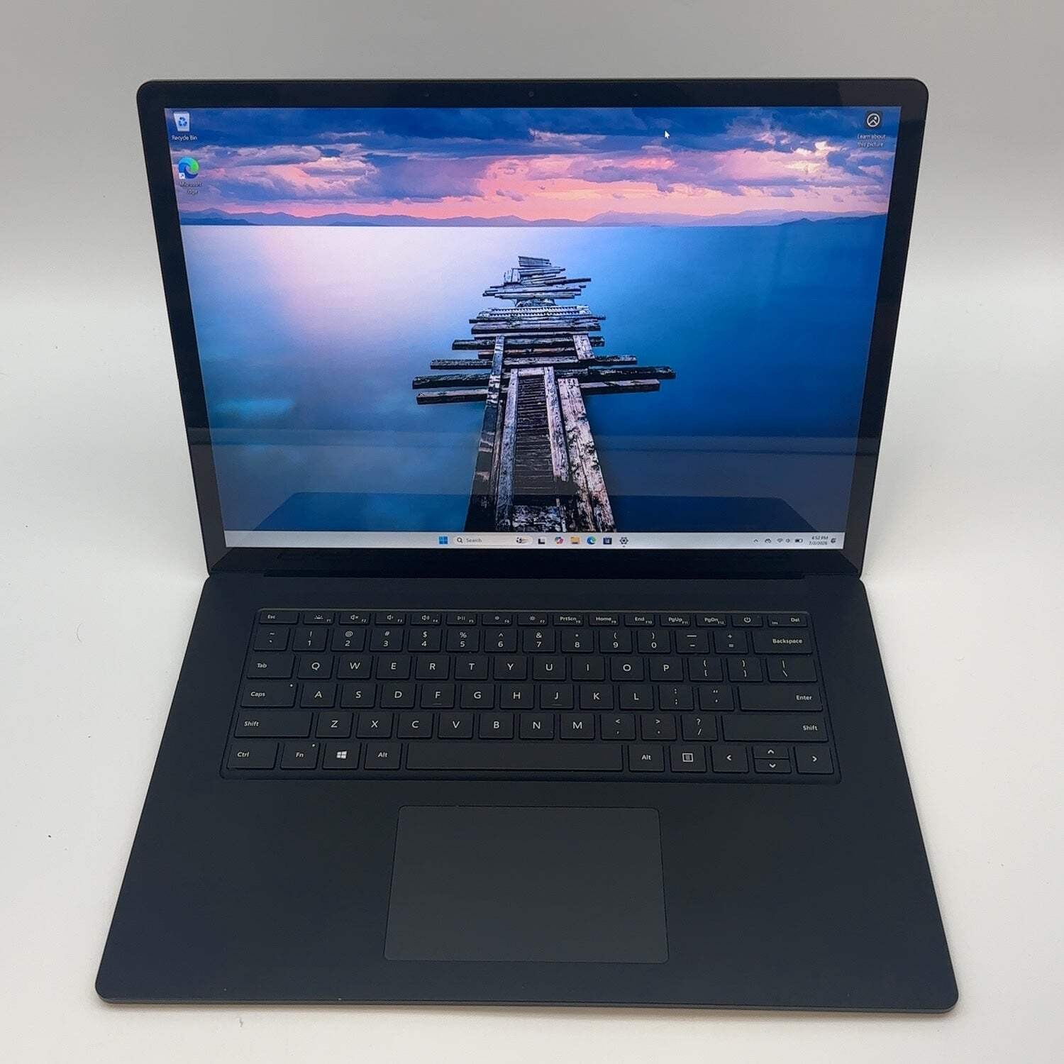 Microsoft Surface Laptop 3 1873 15″ Ryzen 5 2.1GHz 8GB RAM 128GB SSD