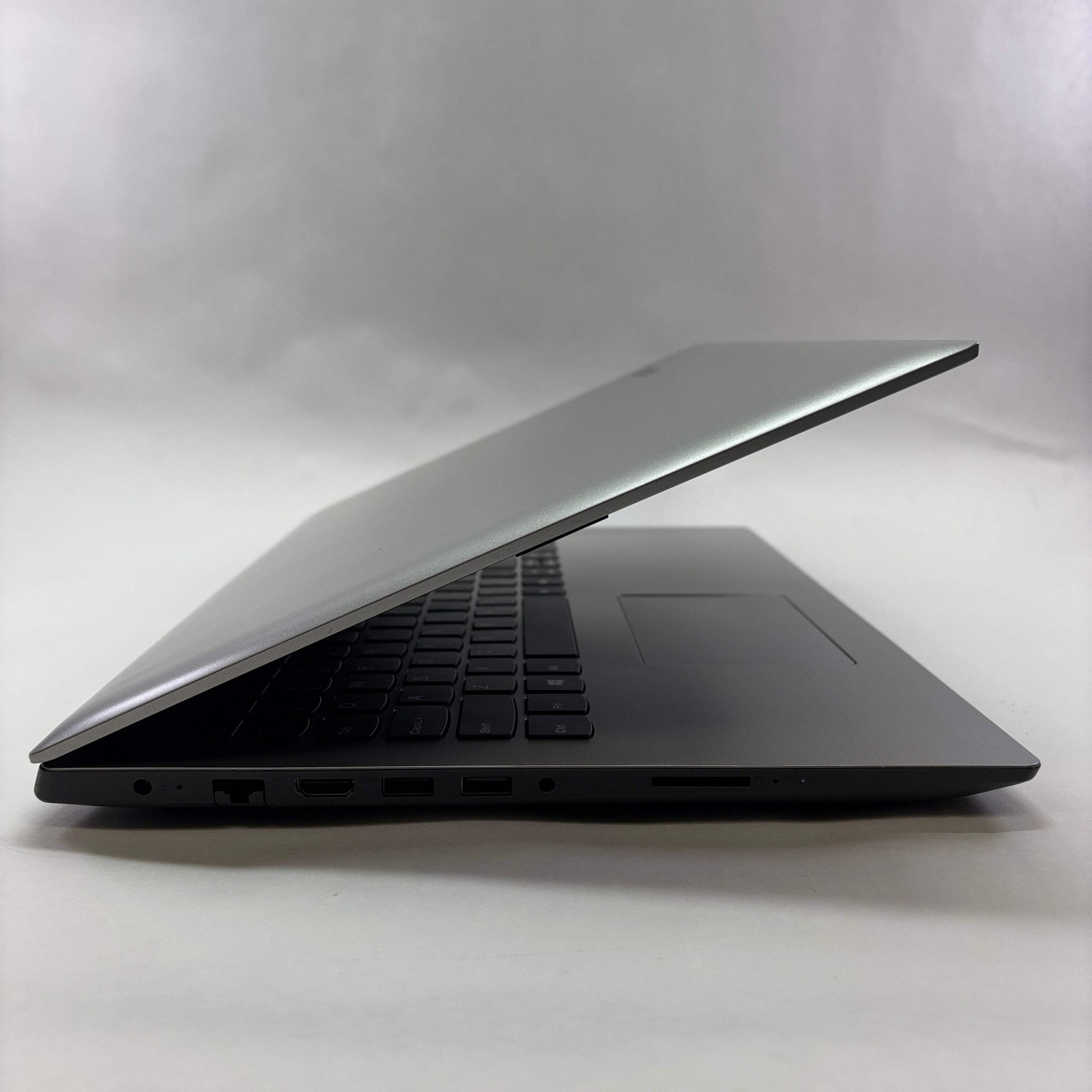 Broken Lenovo ideapad 04BISQB 15.6″ N4200 1.2GHz 4GB RAM 1TB HDD